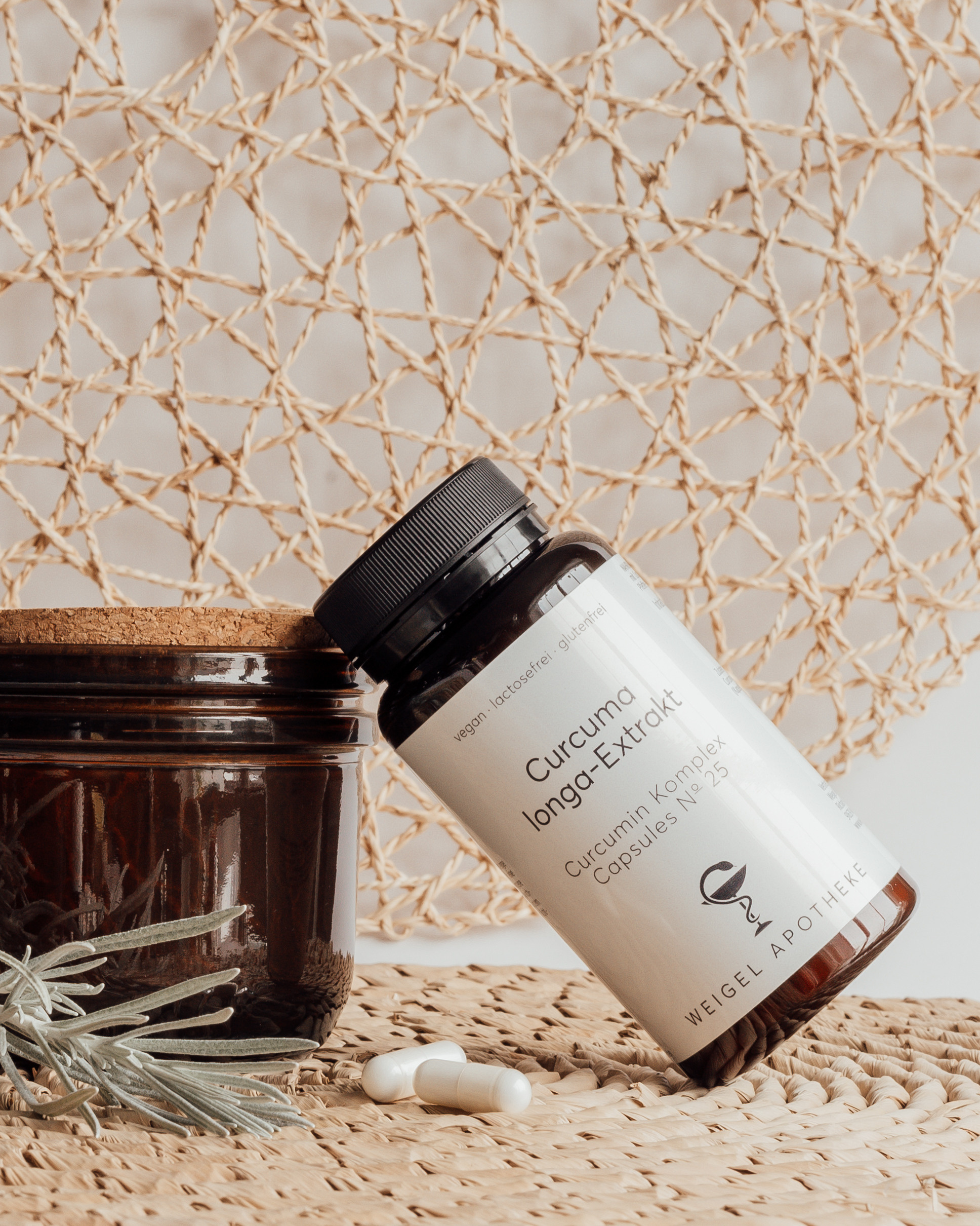 Produktshooting für Weigel Apotheke. Fotografin Ansbach - Paare | Hochzeit | After Wedding