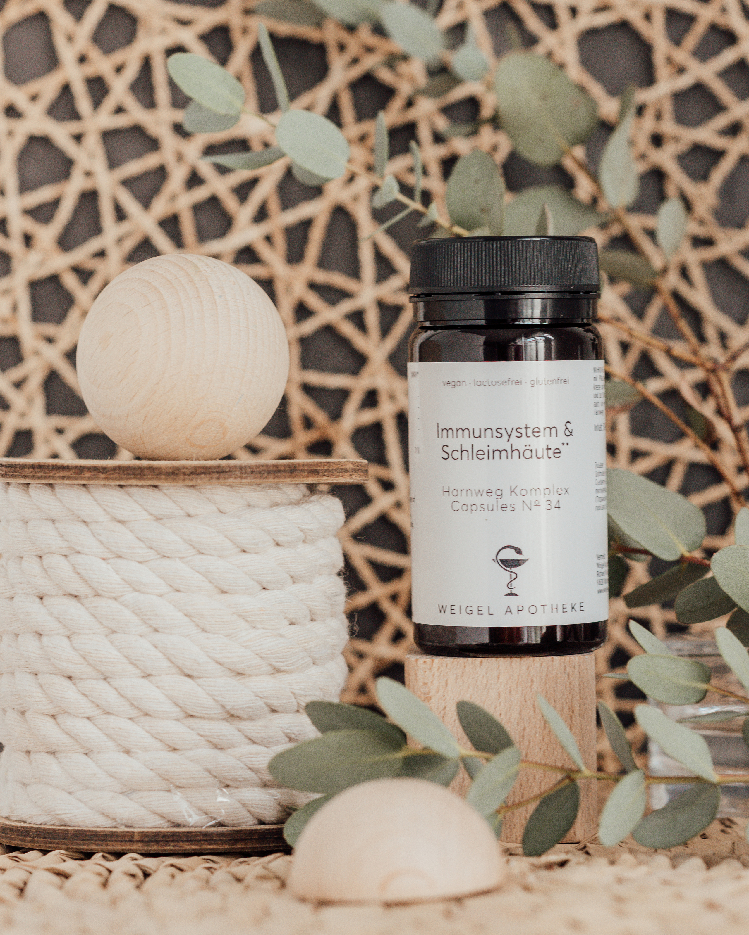 Produktshooting für Weigel Apotheke. Fotografin Ansbach - Paare | Hochzeit | After Wedding