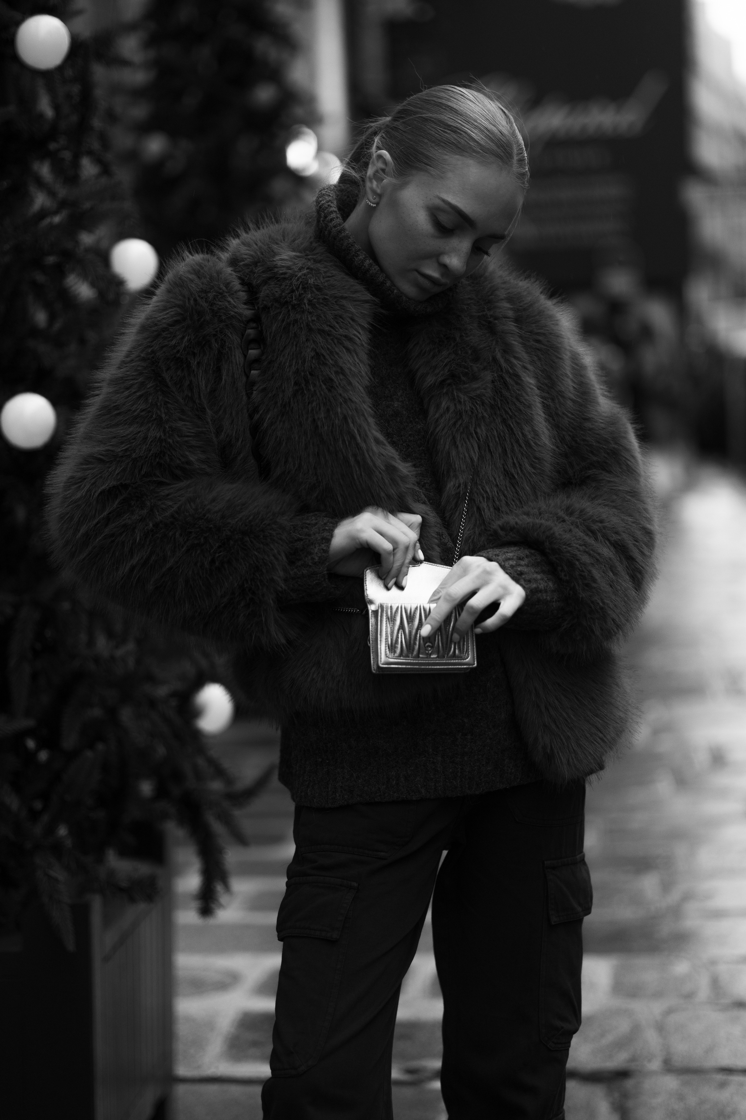 Model (CHRISTINA). Eni’s Photo