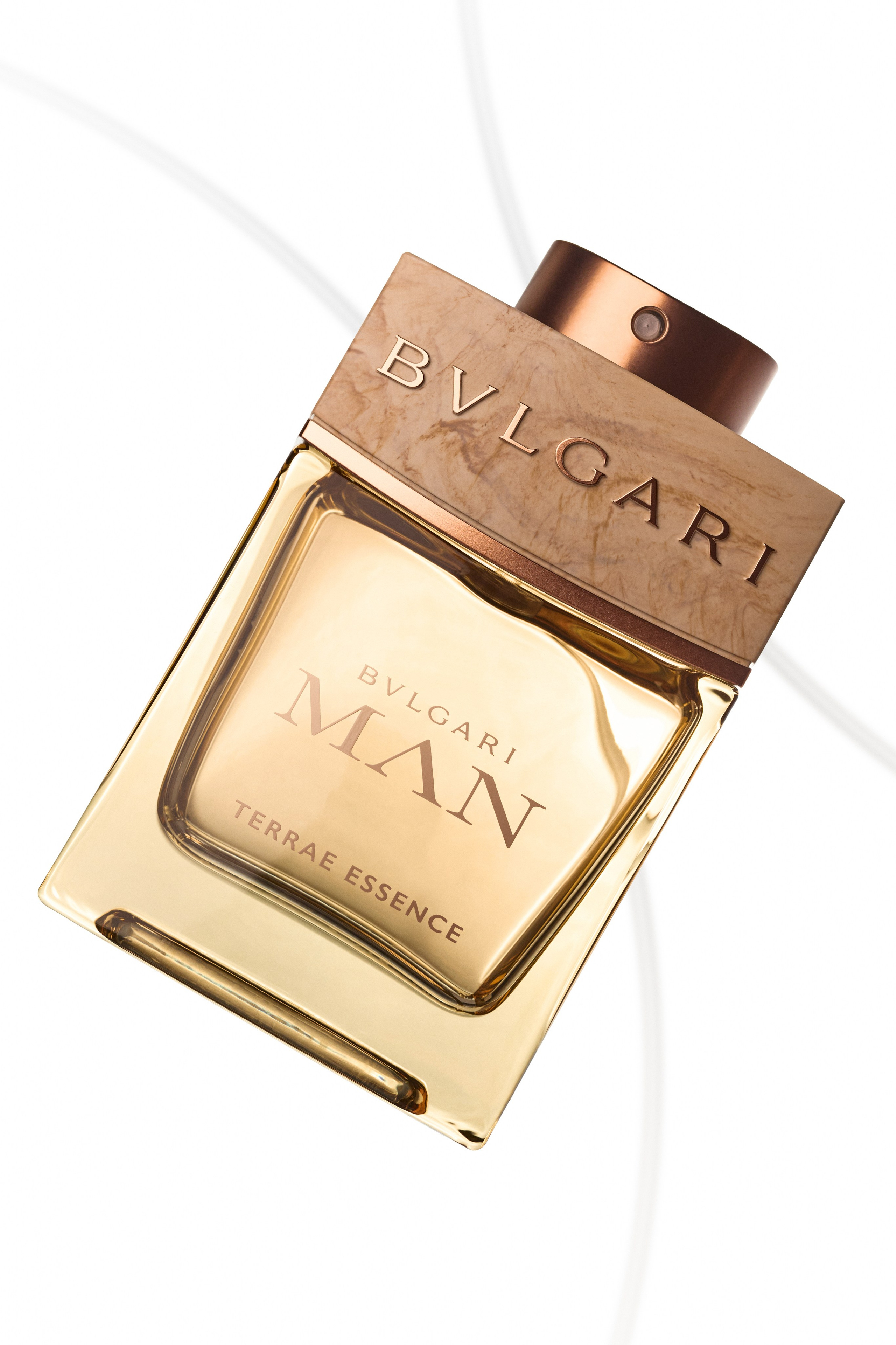 Dmitrii Cretu l Commercial & Product Photography