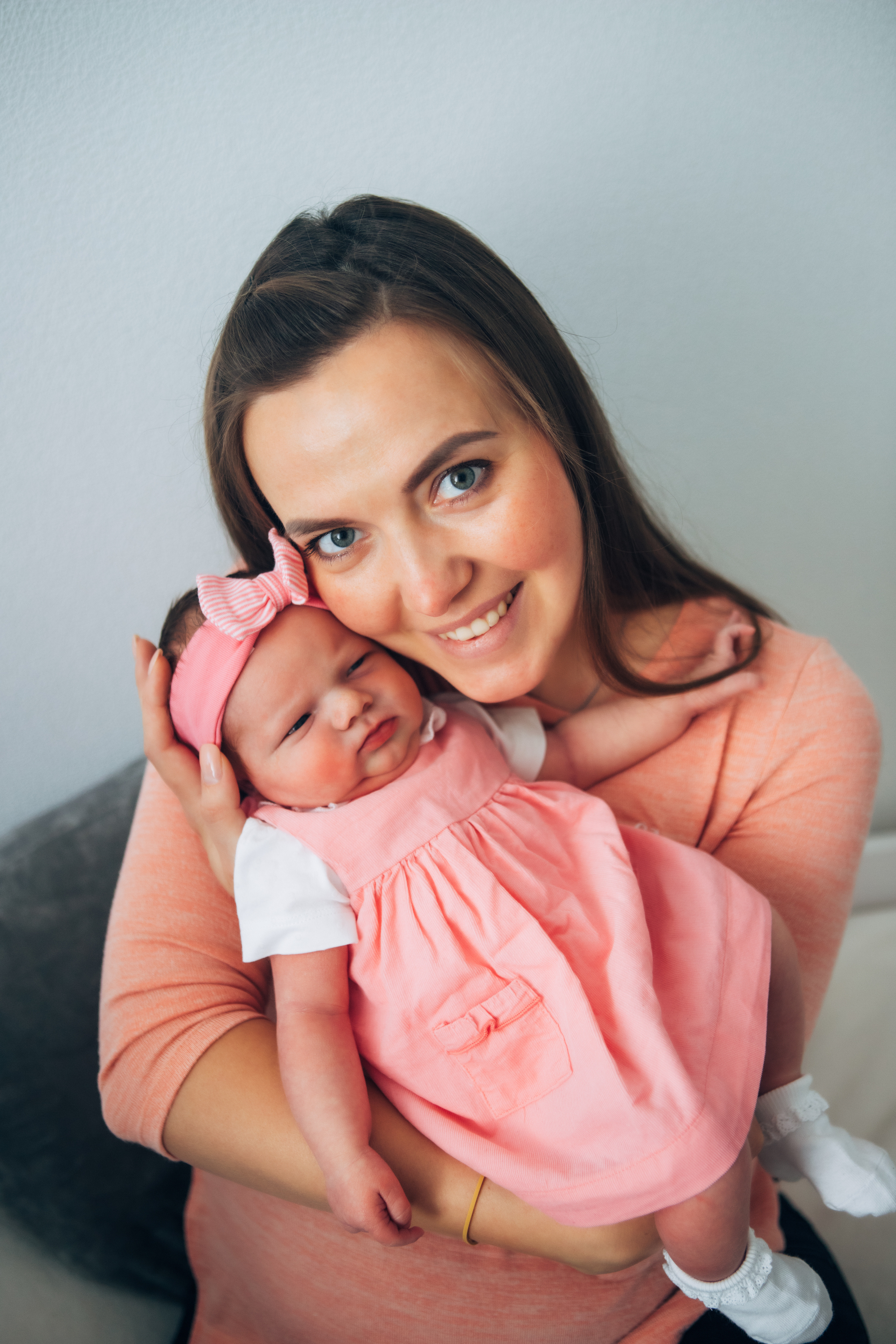 Kira Newborn. Fotograf in Freiburg, Meerim Kaufmann