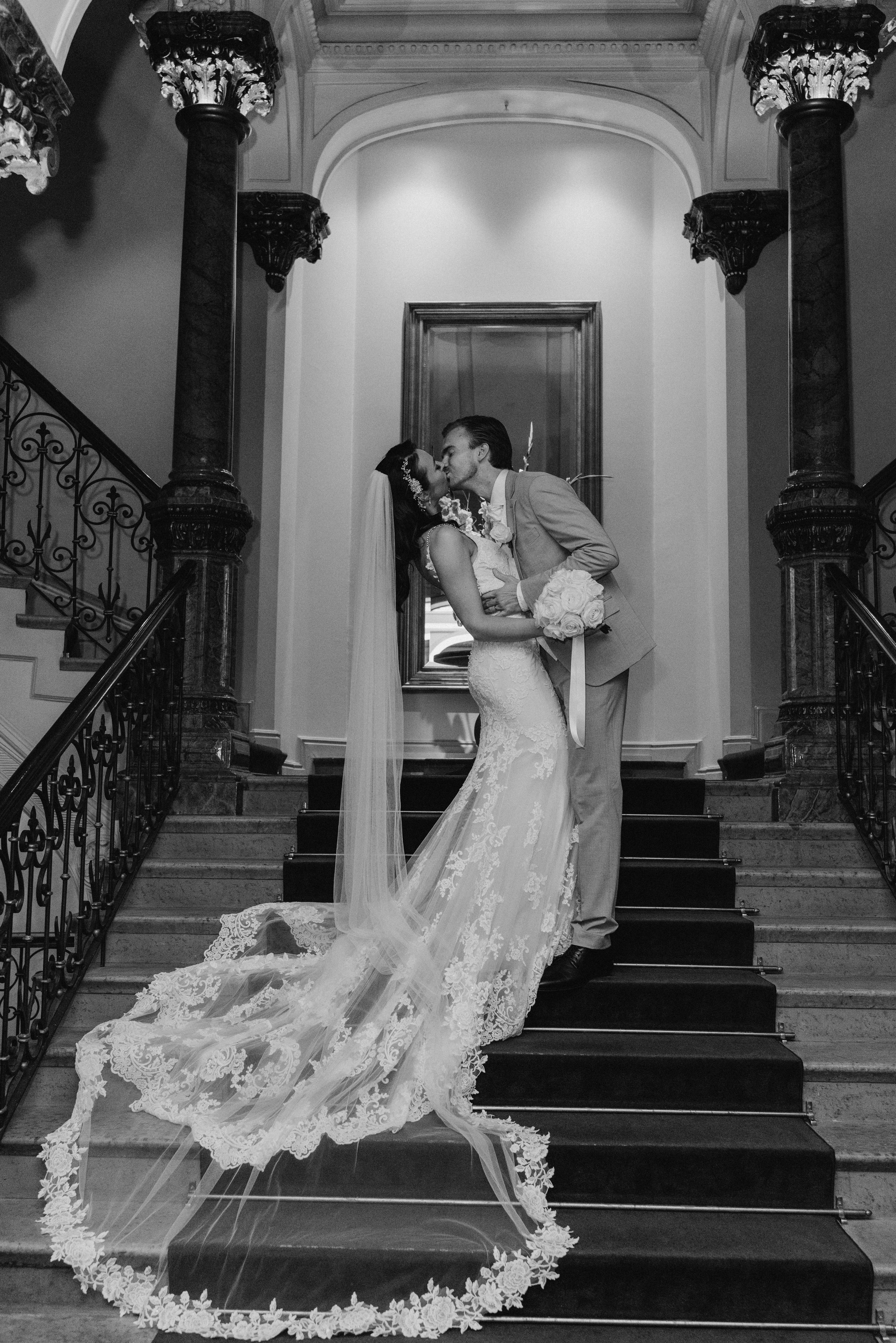 Häät, parikuvaus, potretti, hääkuvaus. Wedding and portrait photographer in Helsinki Vickan O