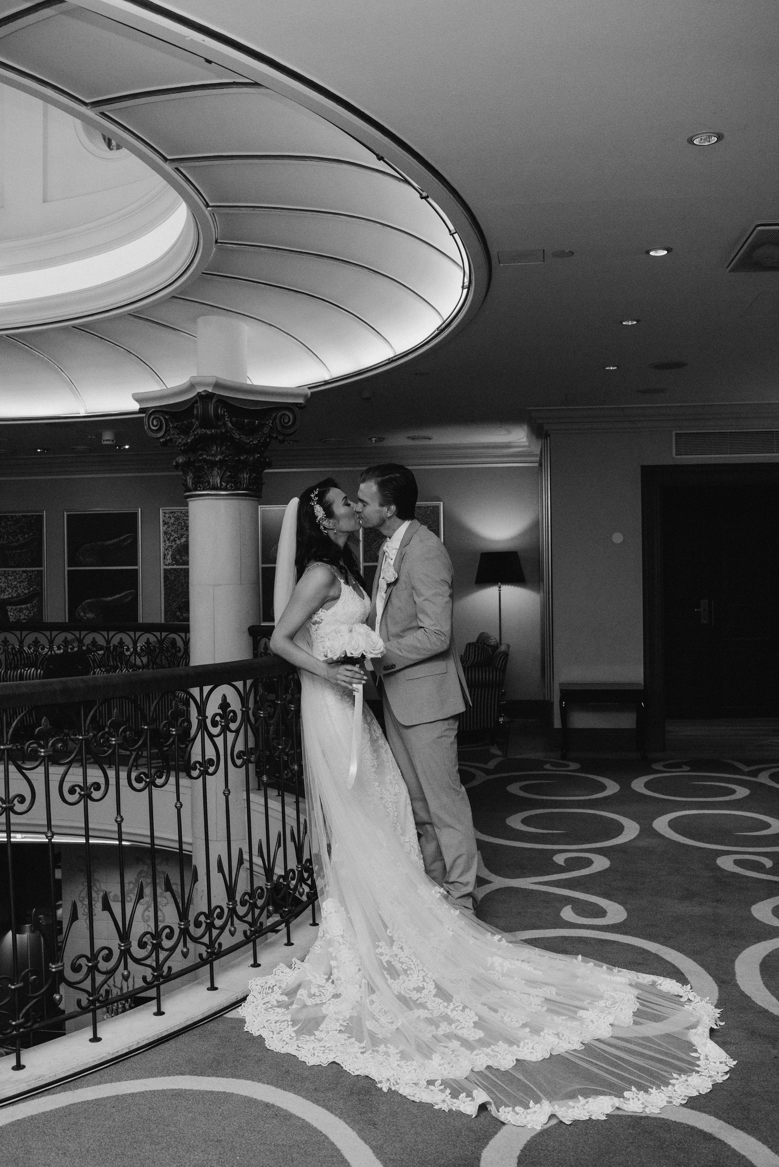 Häät, parikuvaus, potretti, hääkuvaus. Wedding and portrait photographer in Helsinki Vickan O