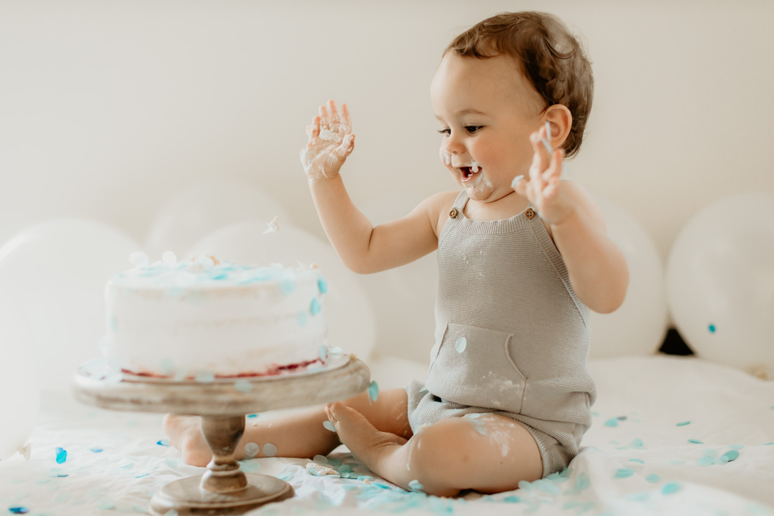 Cake Smash Session. Family and children photographer in Belgrade Milja Ciric