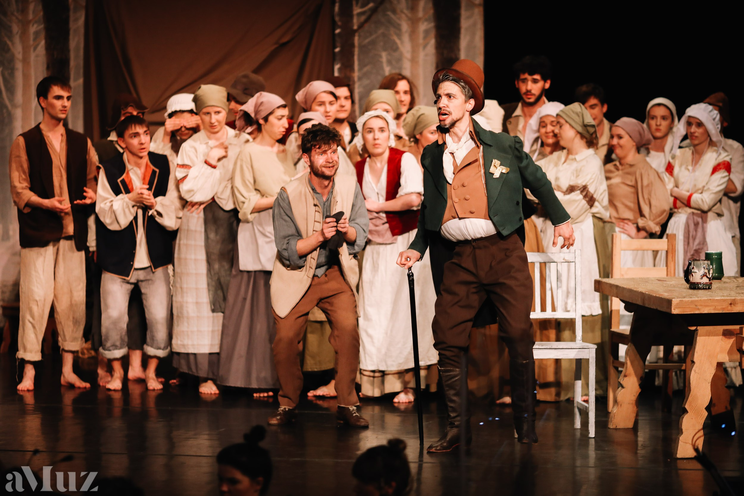 Opera Łąkowa. Fotograf Ślubny Warszawa - Sesje Biznesowe Rodzinne Eventy