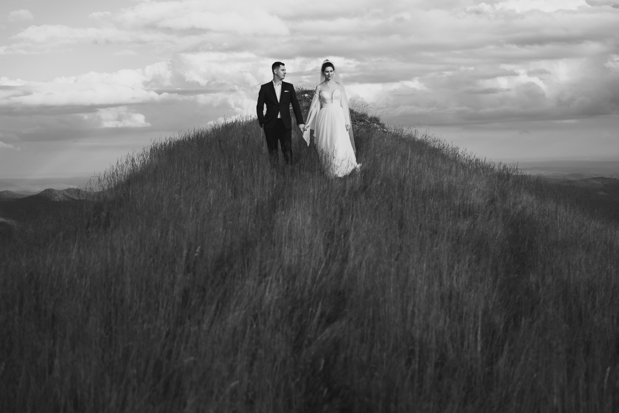 Trash the Dress la Lacul Bolboci  | Mihai Popa Fotograf. Fotograf Nuntă & Botez București - Mihai Popa | Dincolo de oameni, imortalizez emoții!