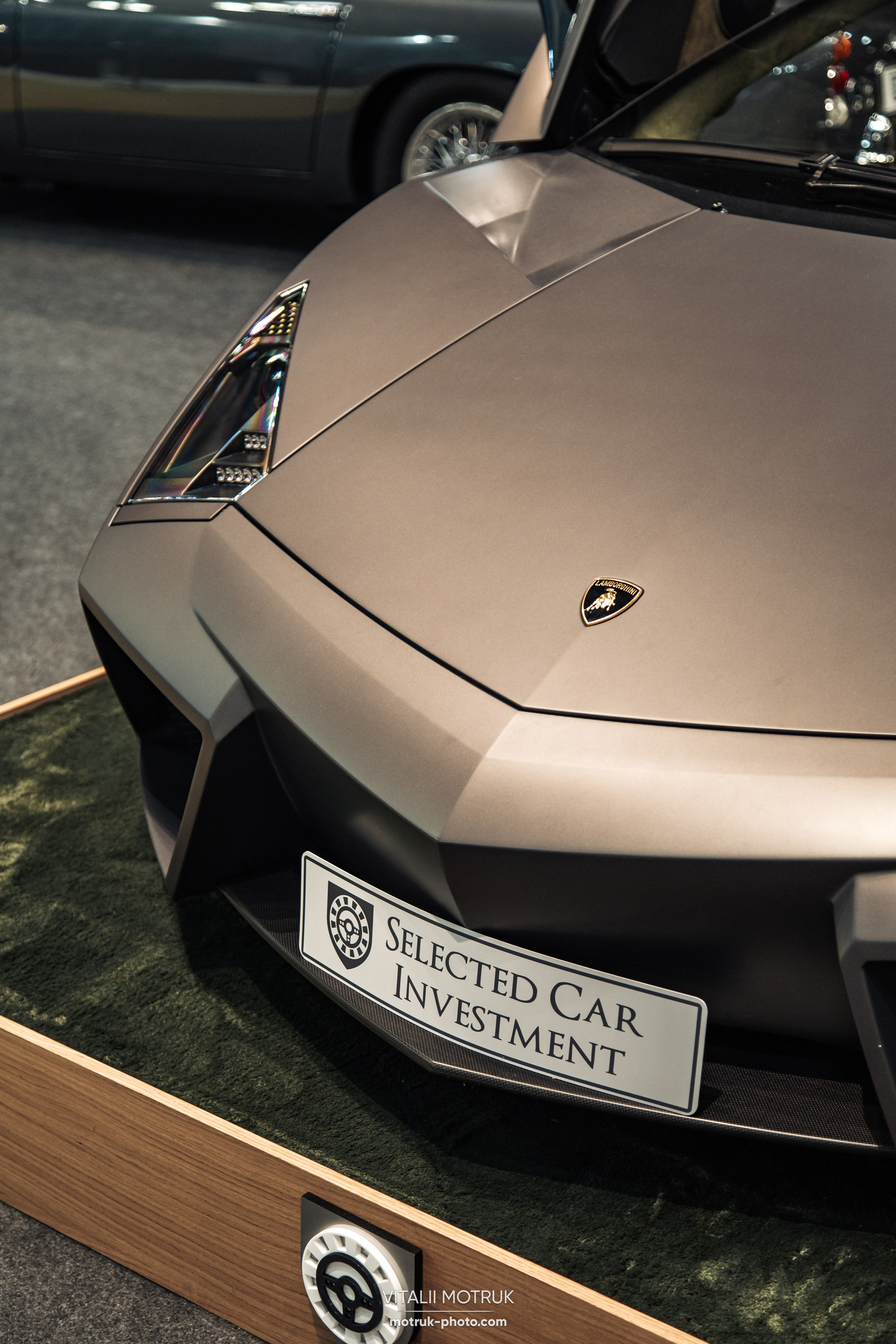 Retromobile 2023. Photographer in Paris — Vitalii Motruk