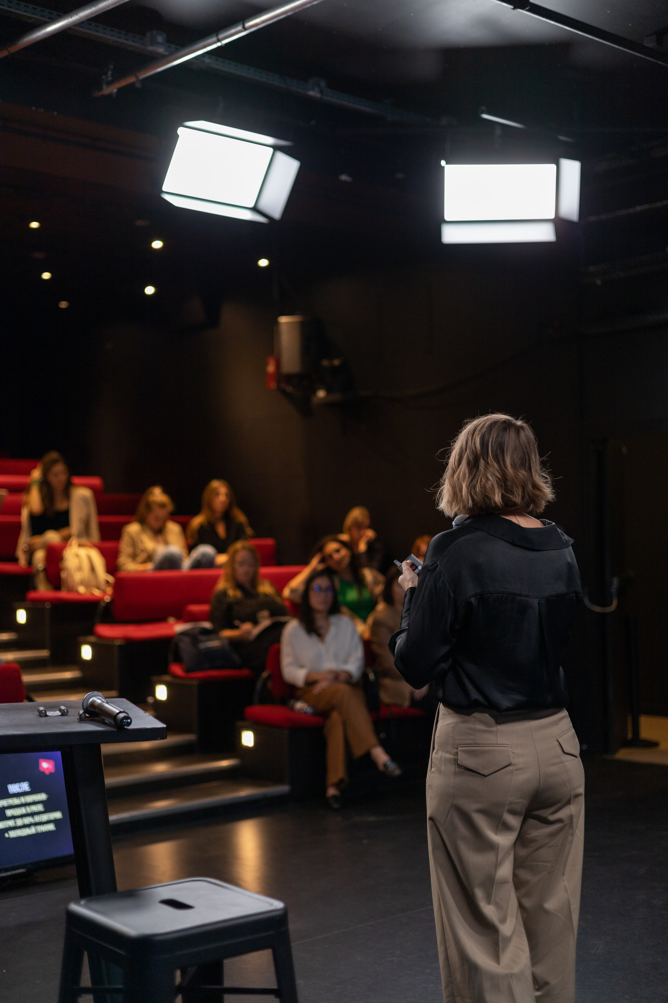 Portfolio. Photographe à Paris — Genya Legou