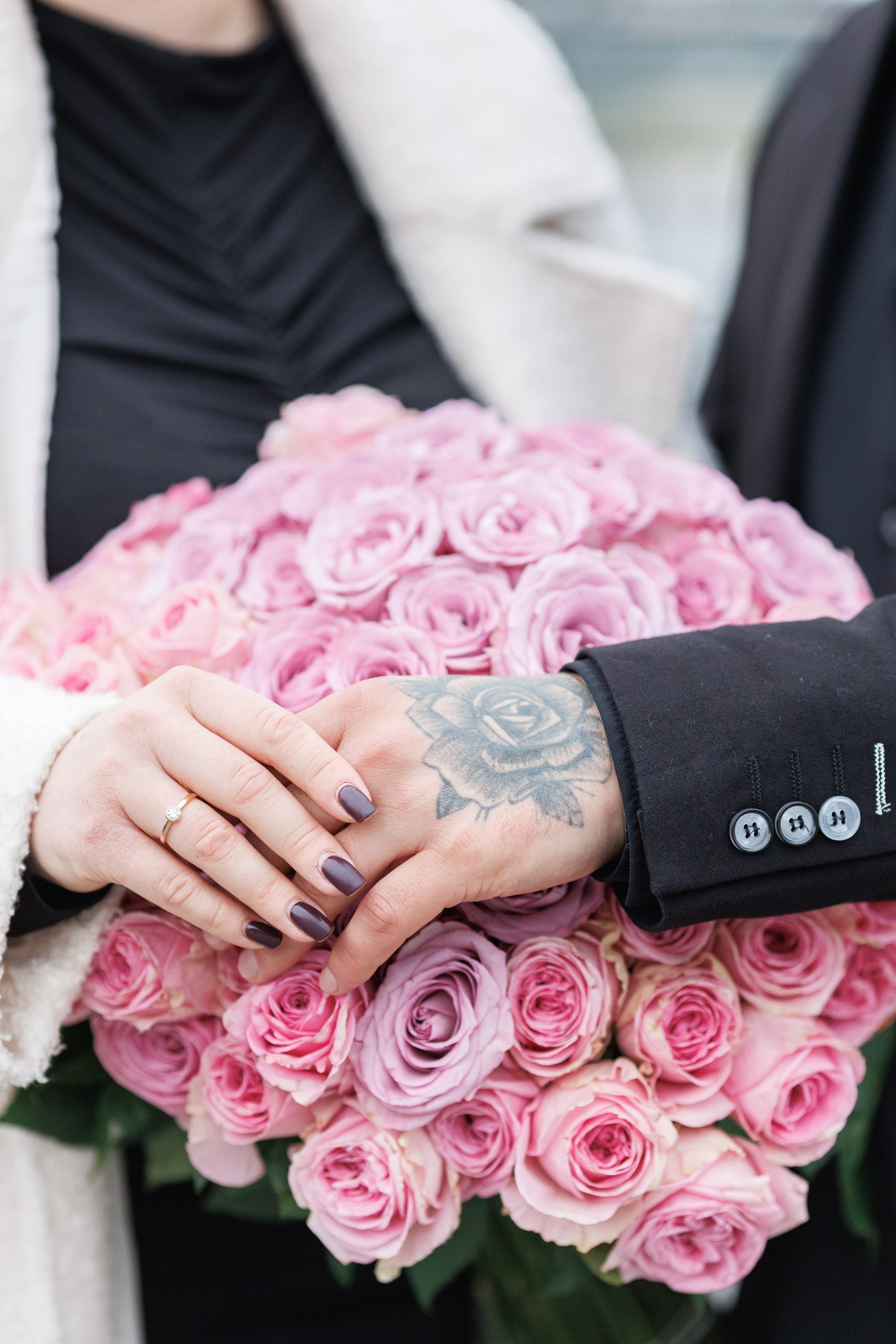 She said 'Yes'. Dienstleistungen