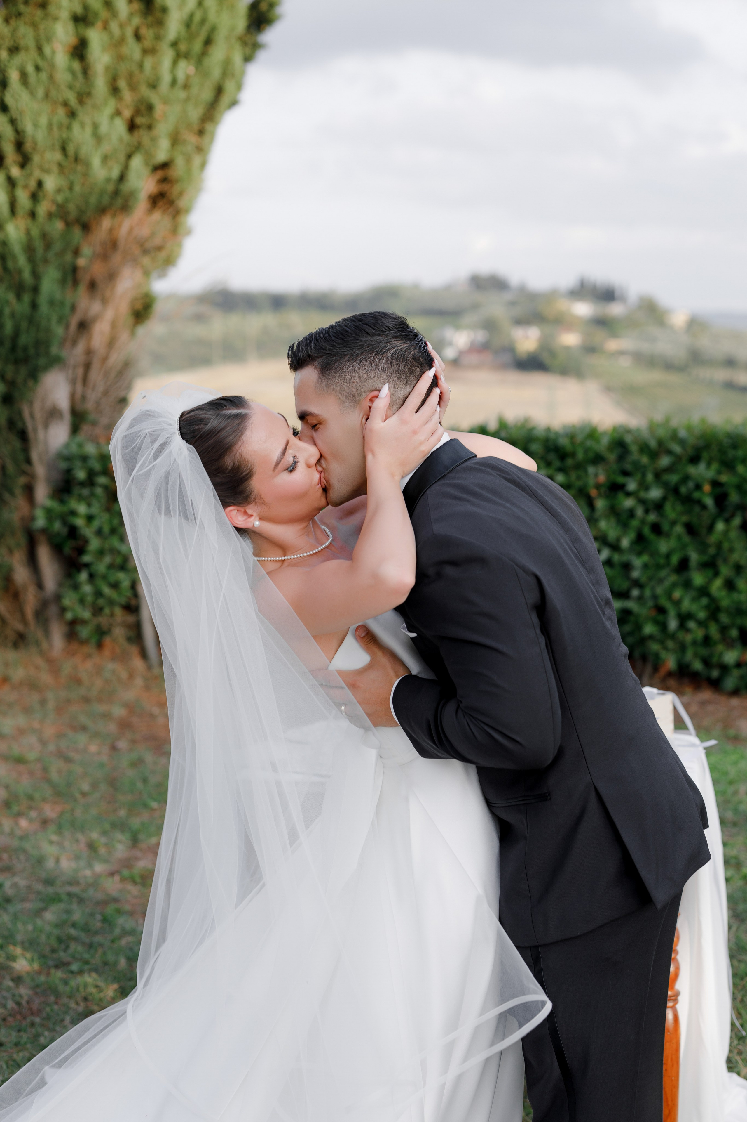 Dom&Ally. Wedding photographer Italy