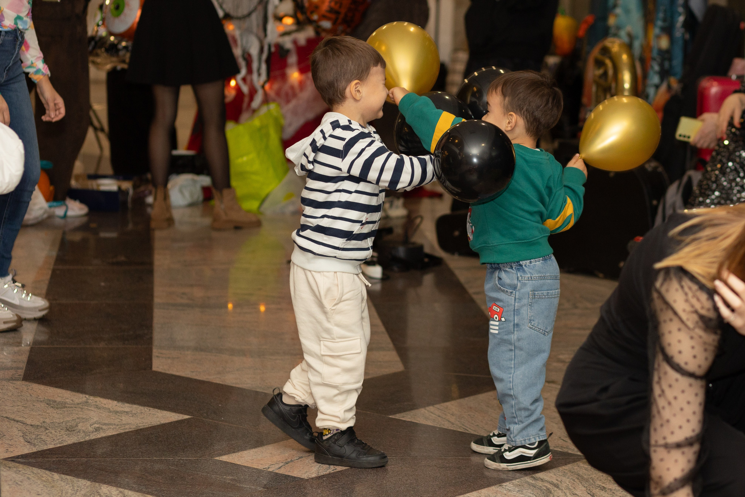 Leo dance studio Helloween 2025. Семейный и детский фотограф в Варшаве Мила Бобровская
