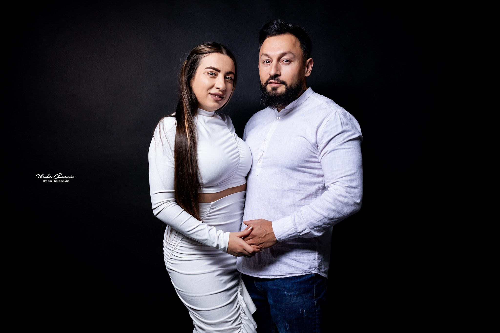Studio. Dream Studio Galați – ședințe foto profesionale pentru familie, portrete și evenimente