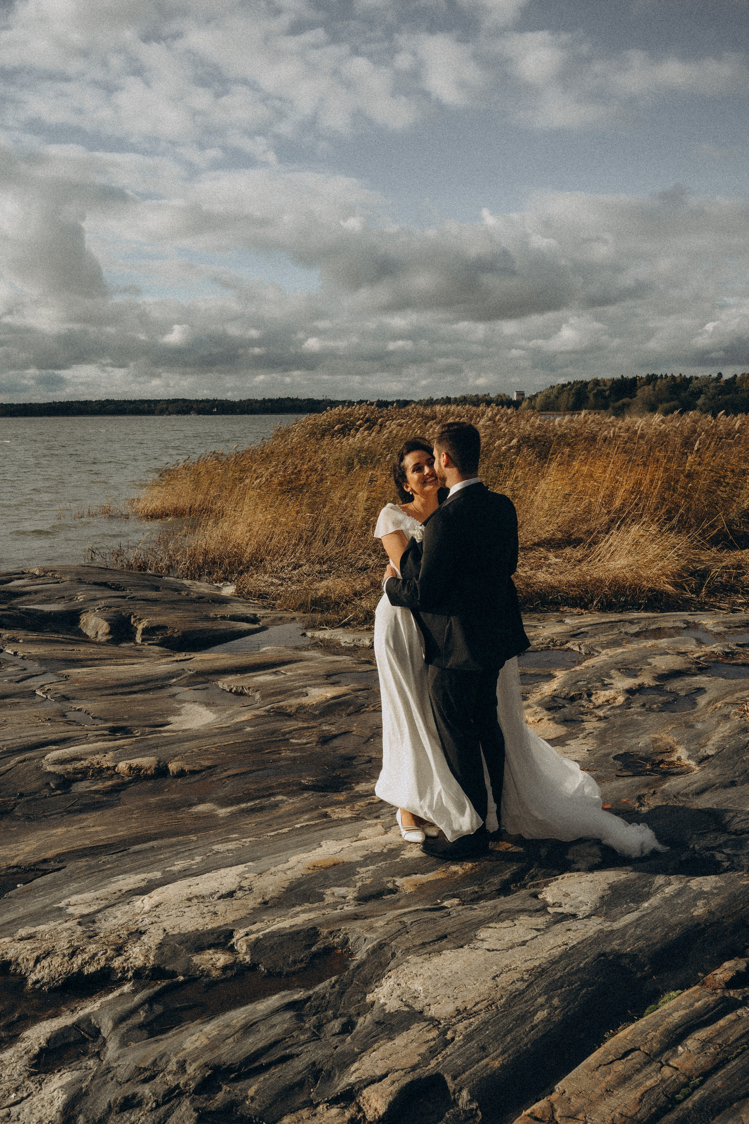 W&S. Wedding and portrait photographer in Helsinki Vickan O