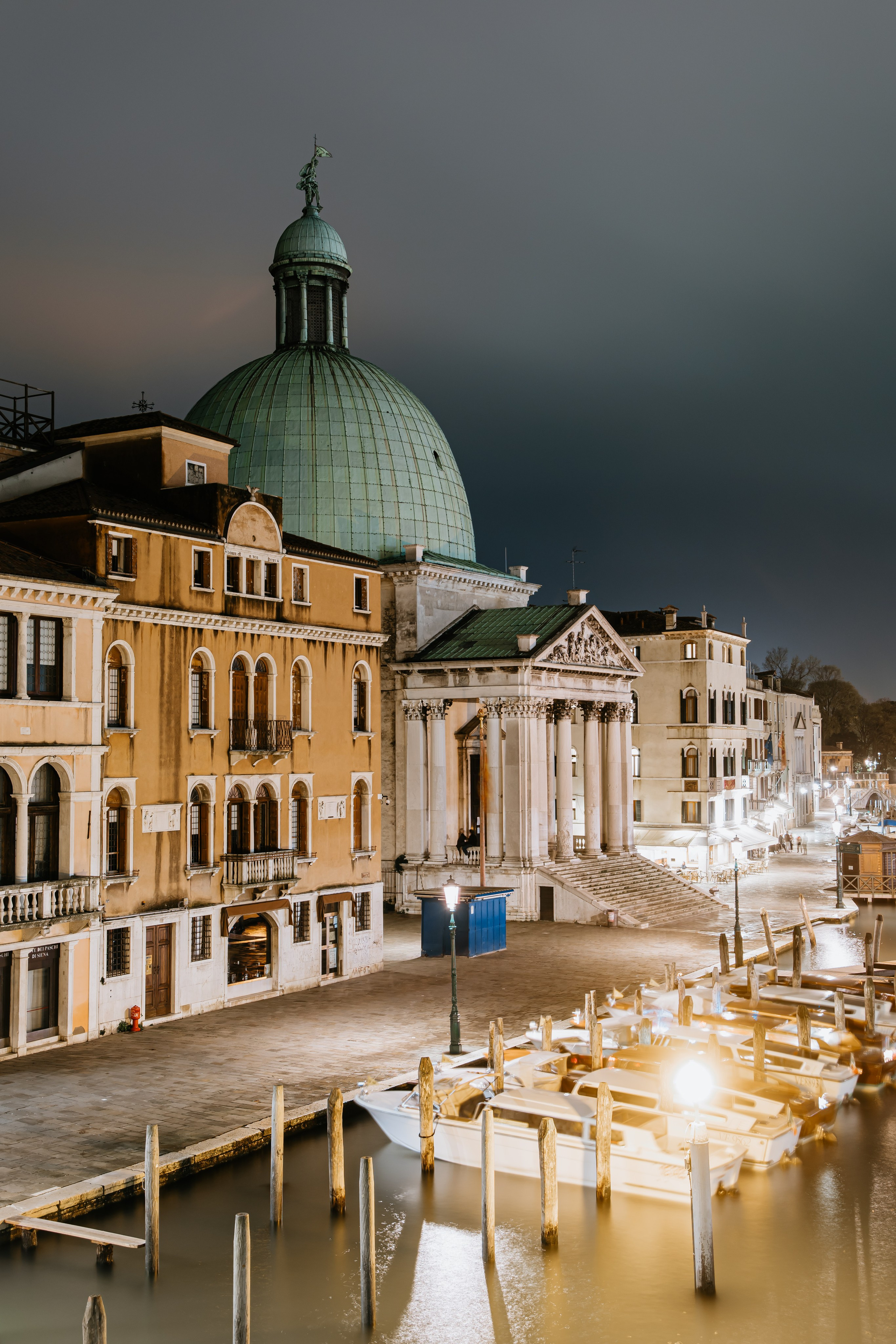 Landscape. Fotografo professionista specializzato in fotografia di matrimoni, cermonie ed eventi!