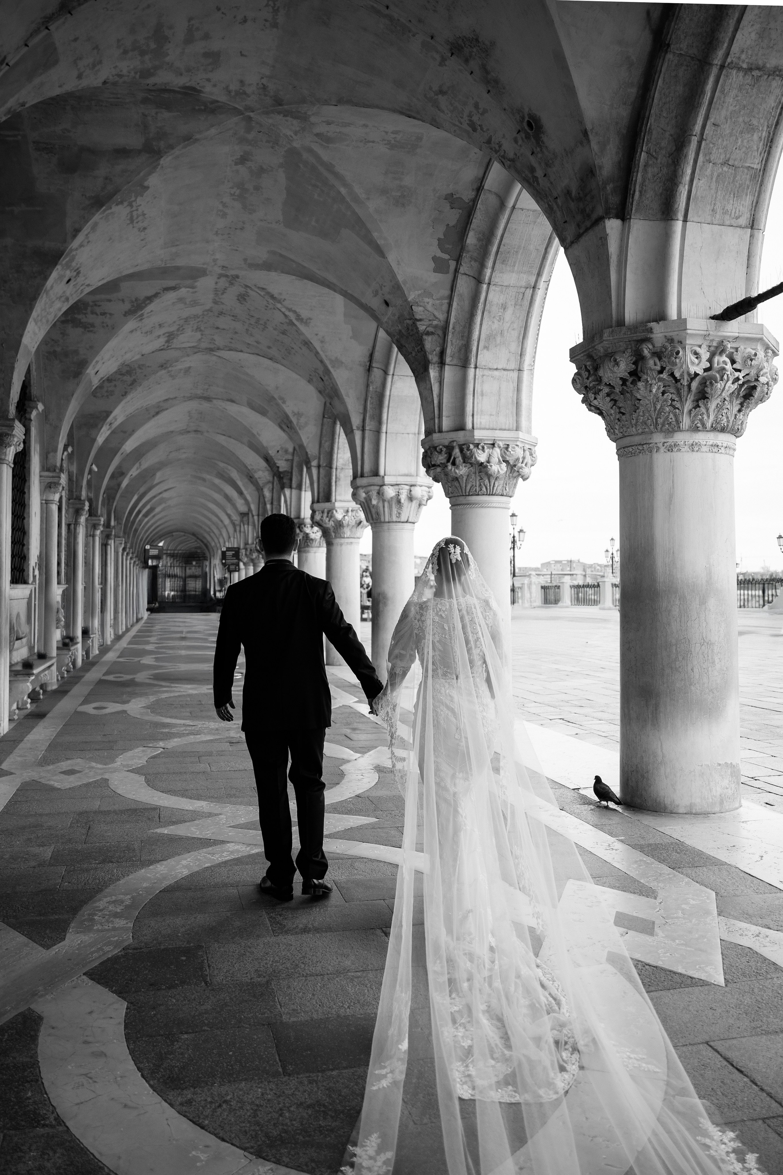 Wedding Photographer Rome Tuscany Como Sicily Puglia Amalfy Italy- Oksana Savenchuk