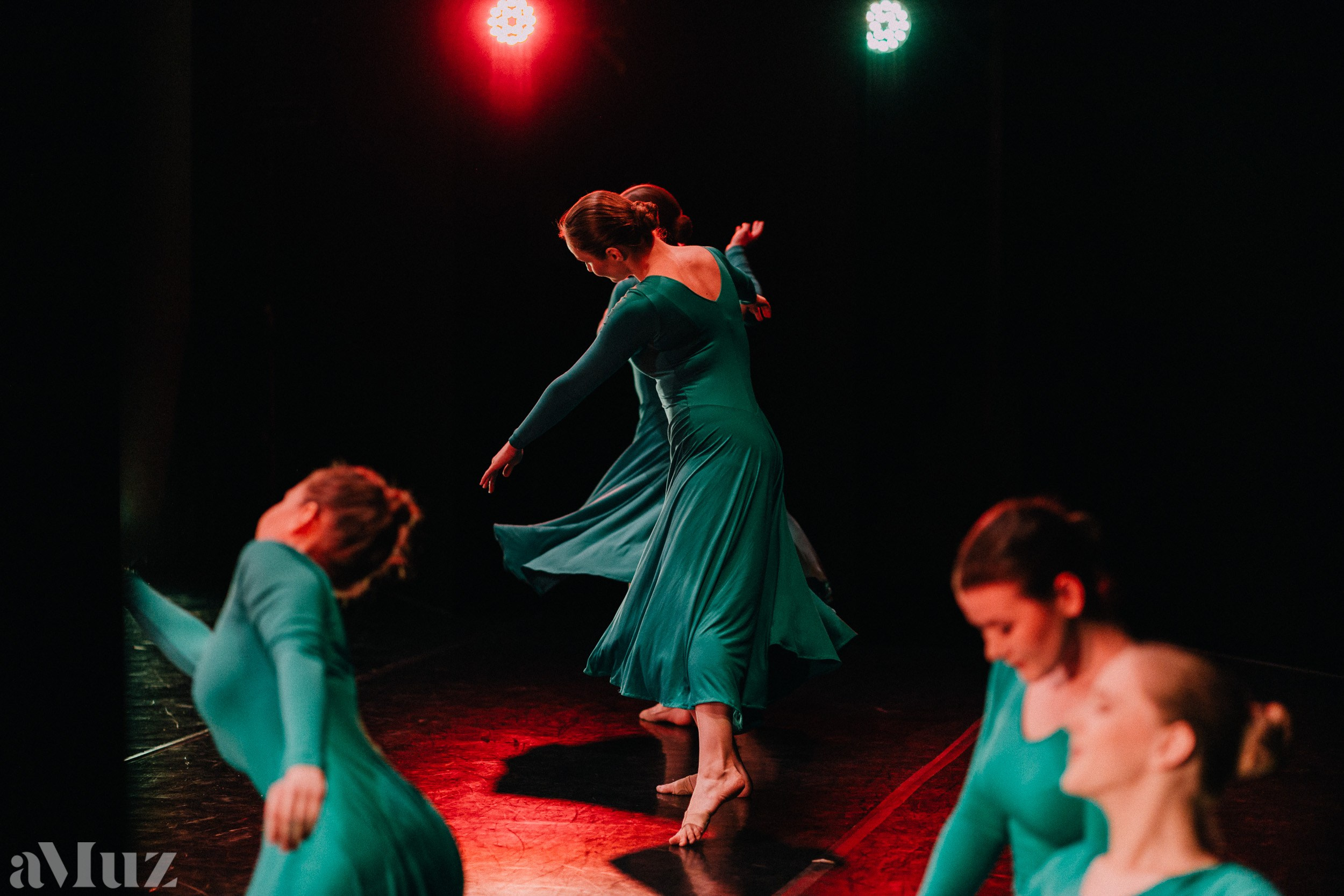 Rytmika. Fotograf Ślubny Warszawa - Sesje Biznesowe Rodzinne Eventy