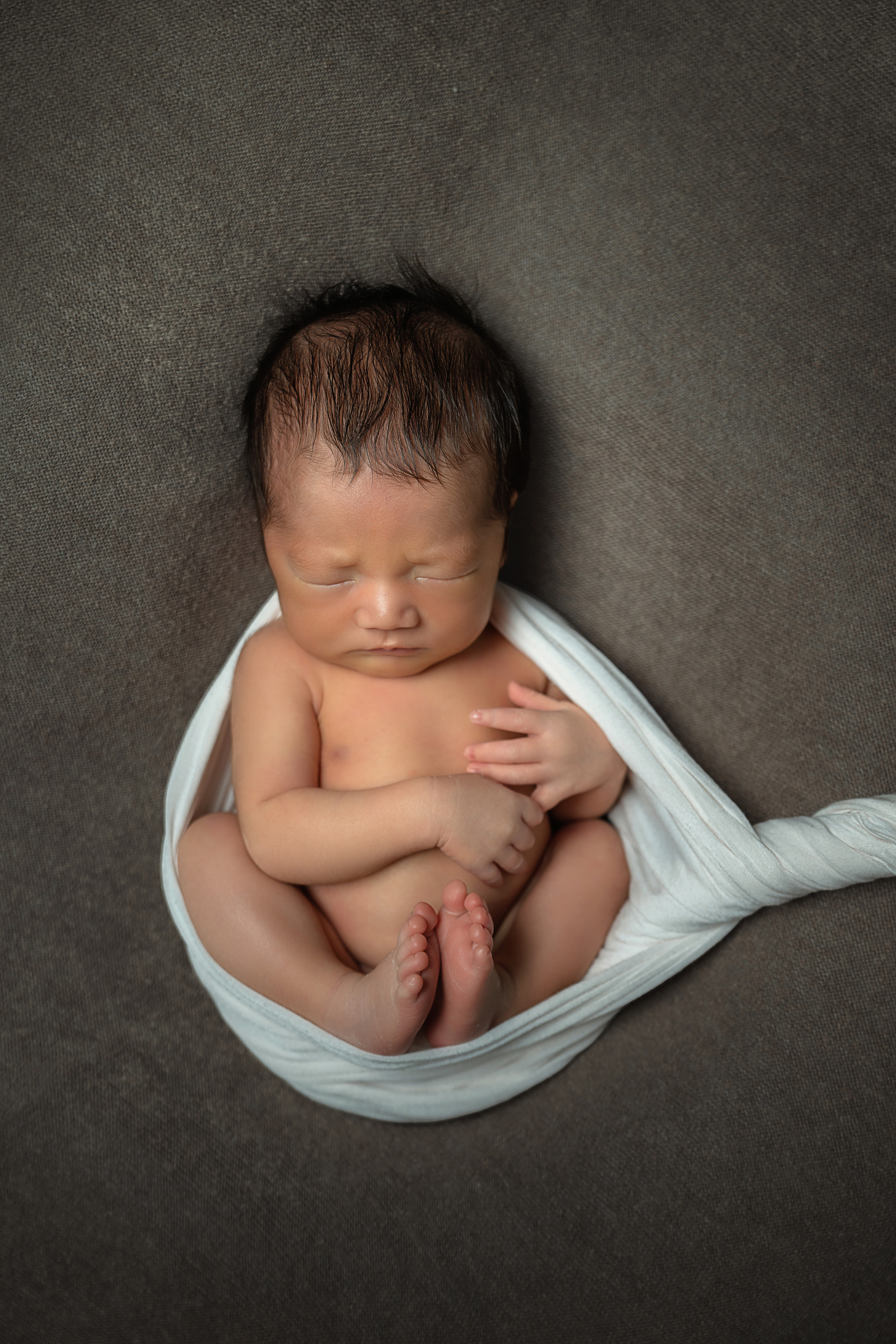 Новорожденные. Профессиональный фотограф на Тенерифе