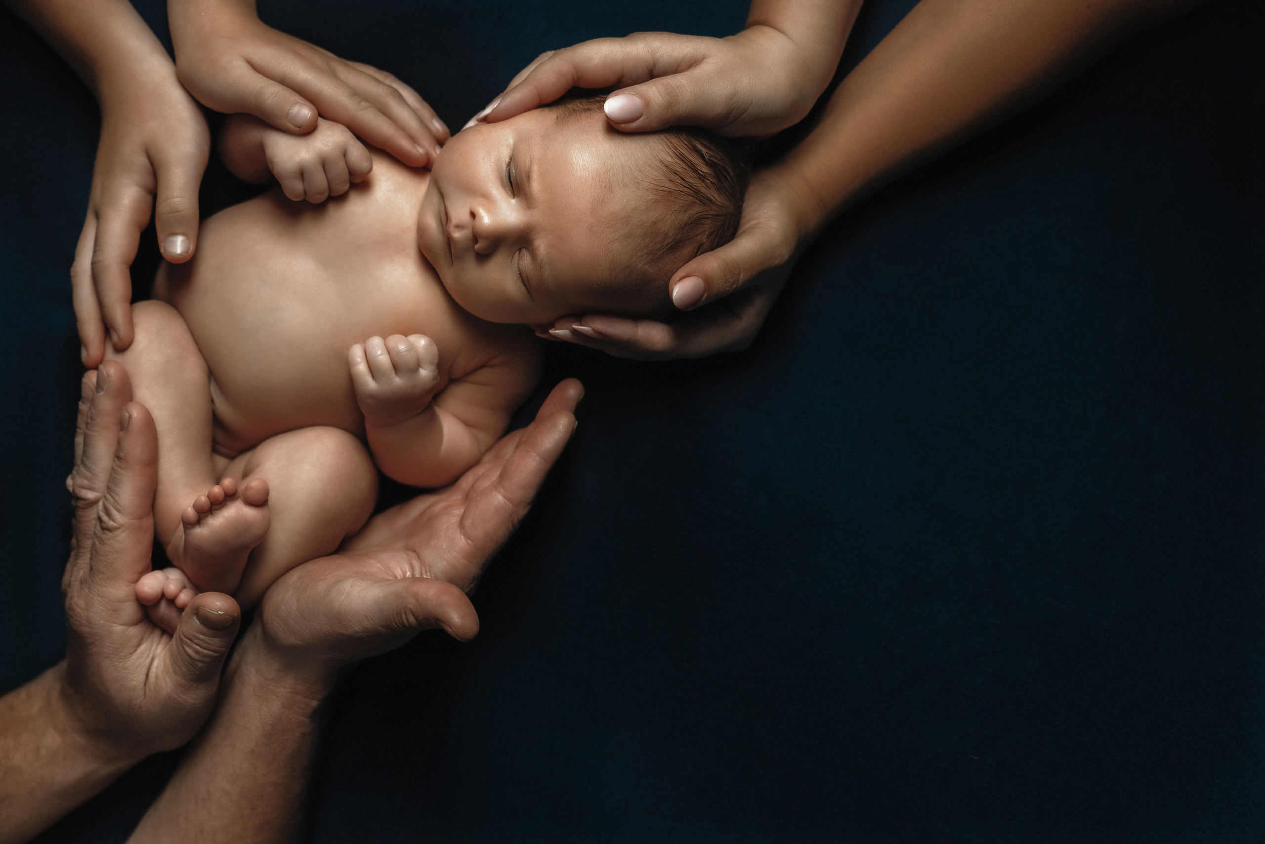 Новорожденные. Профессиональный фотограф на Тенерифе