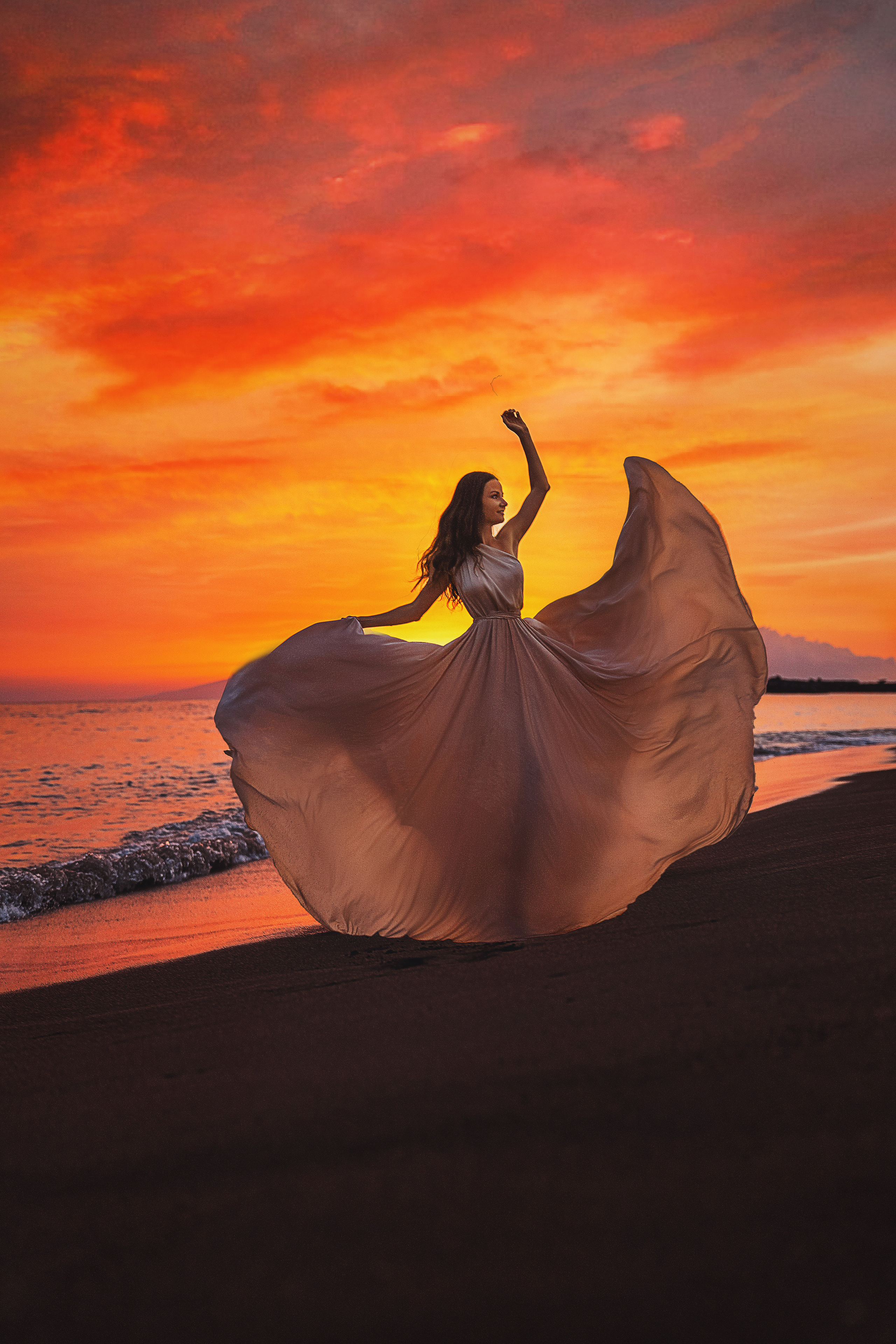 Flying dress beige #12 30€. Professional photography in Tenerife Tania Bonnet