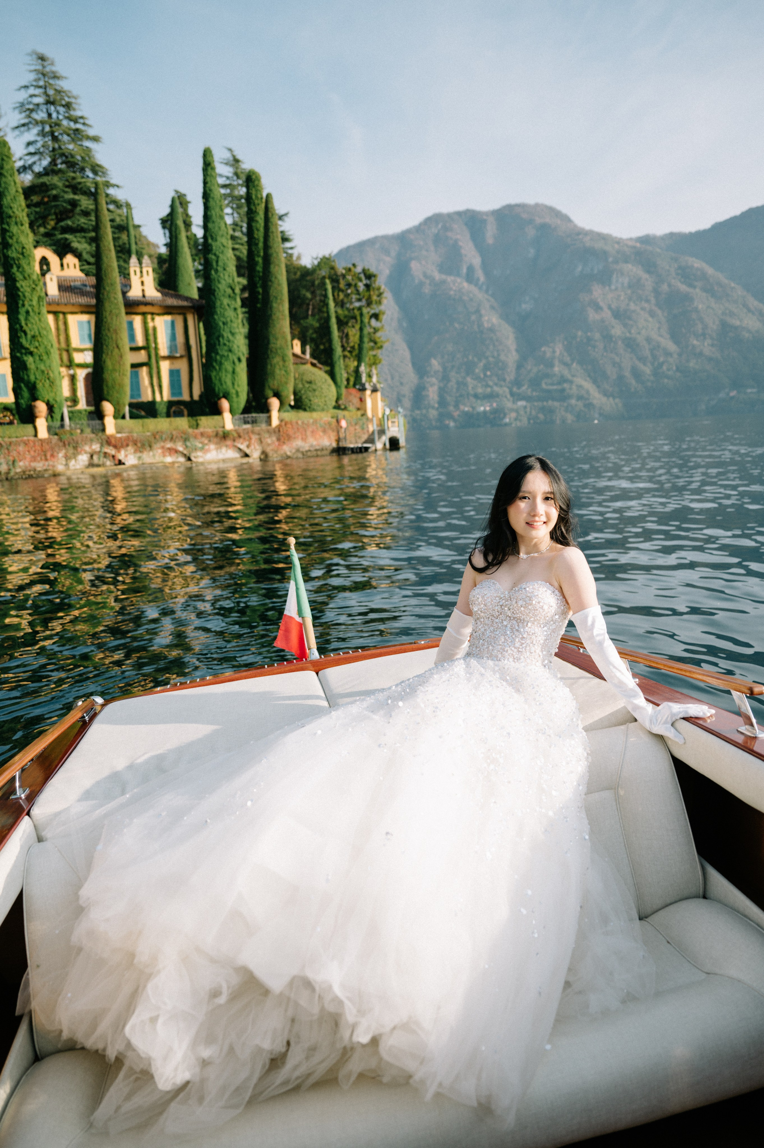 Lake Como. Lake Como Photographer — Proposal | Wedding | Elopement