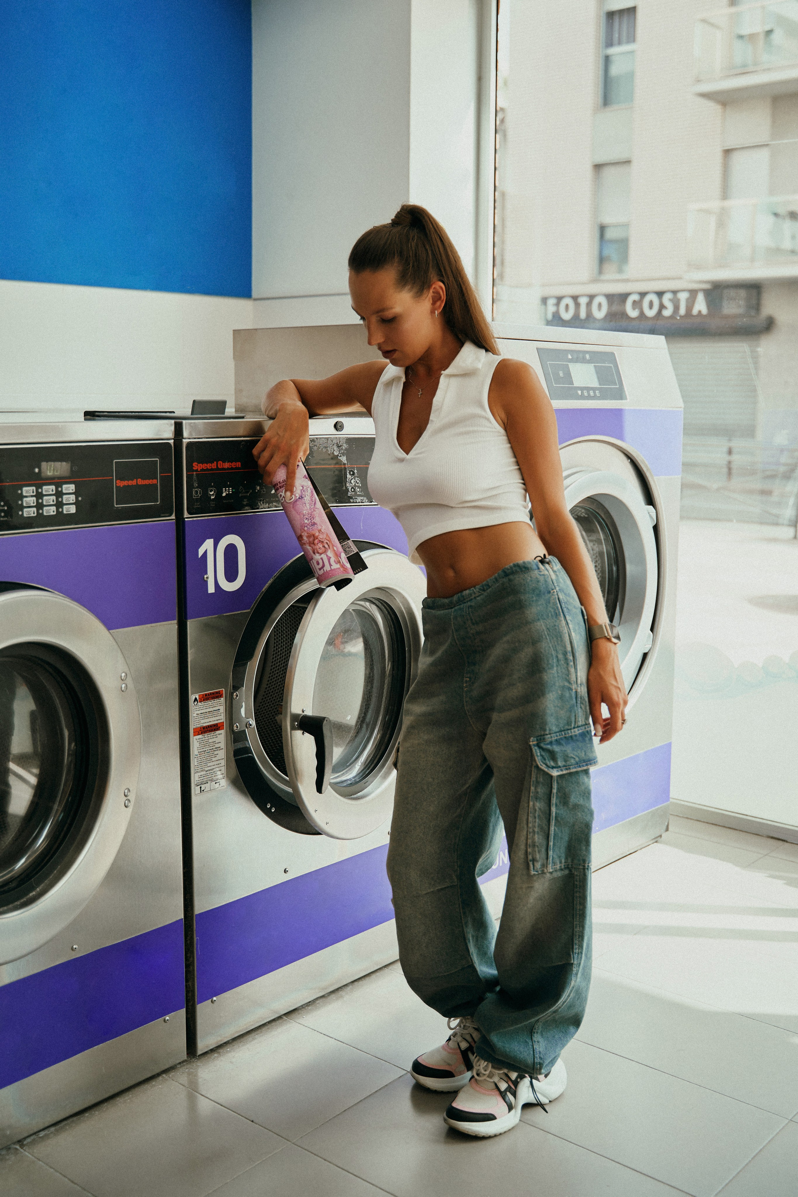 Лена. Большая стирка. Фотограф в Барселоне Жанна Захарченко