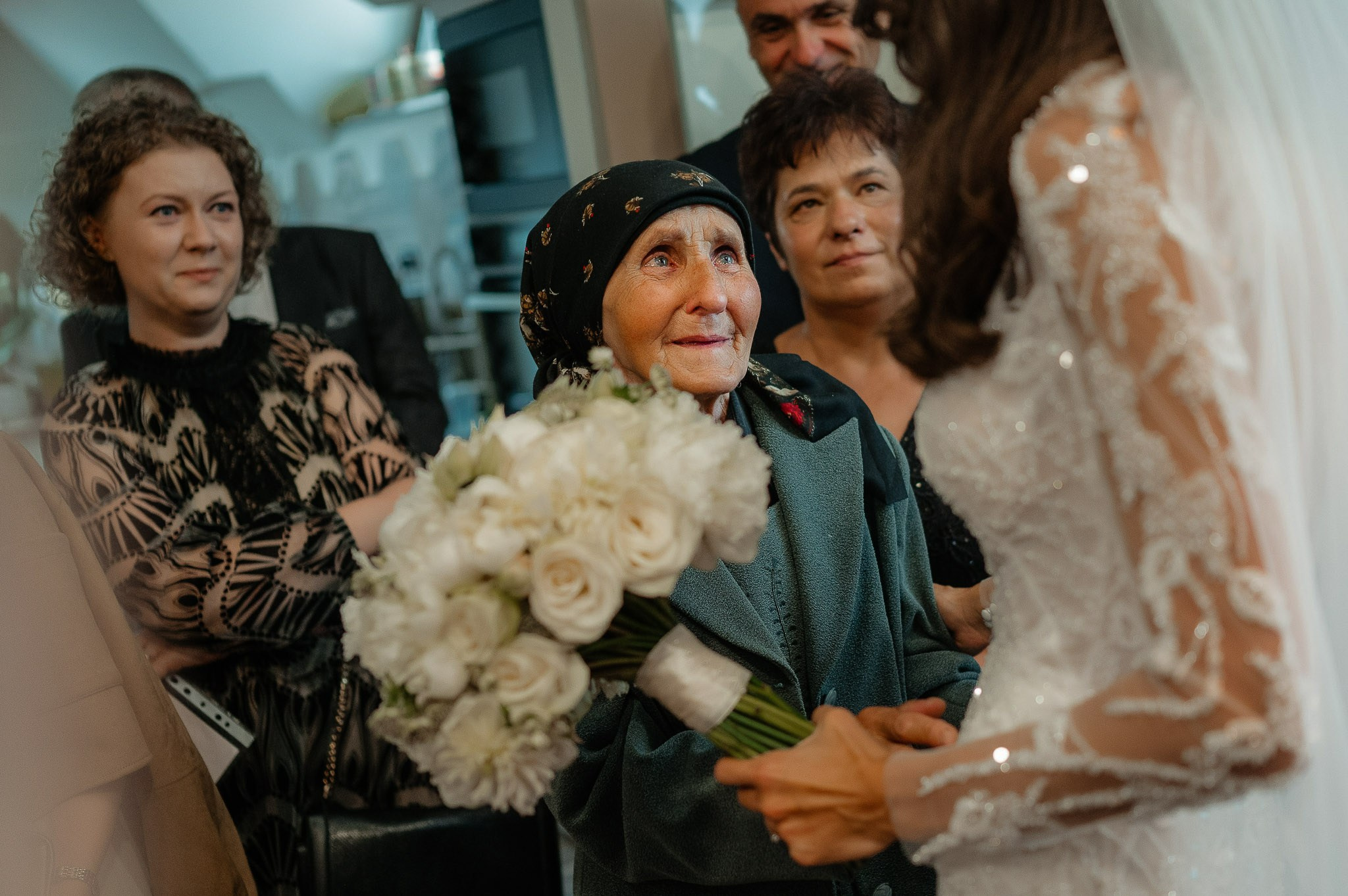 Wedding and portrait photographer in Suceava Ovidiu Lesan