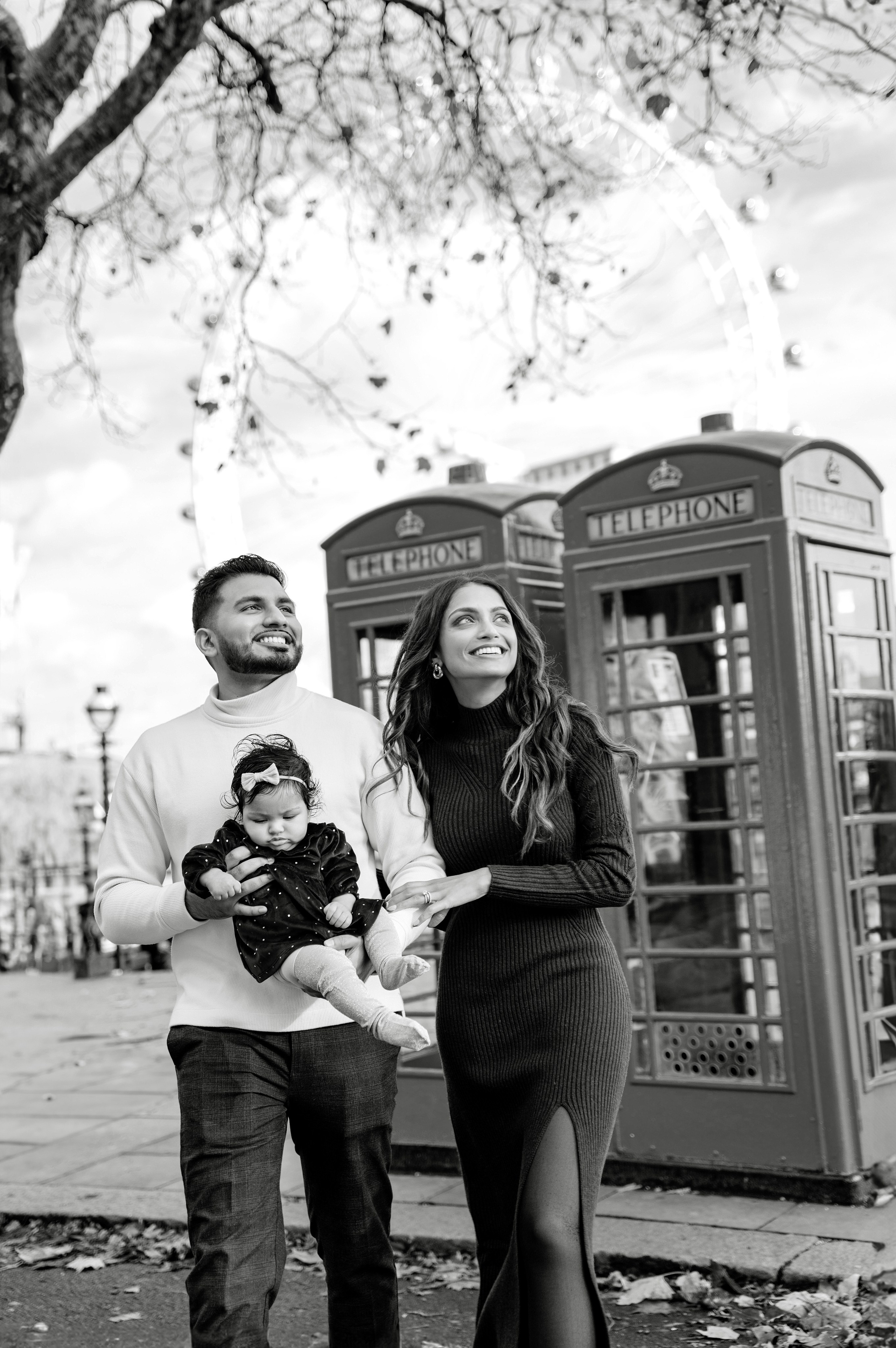 Westminster Kevin&Trisha with baby. FAMILY AND WEDDING PHOTOGRAPHER IN LONDON MARINA RIVA