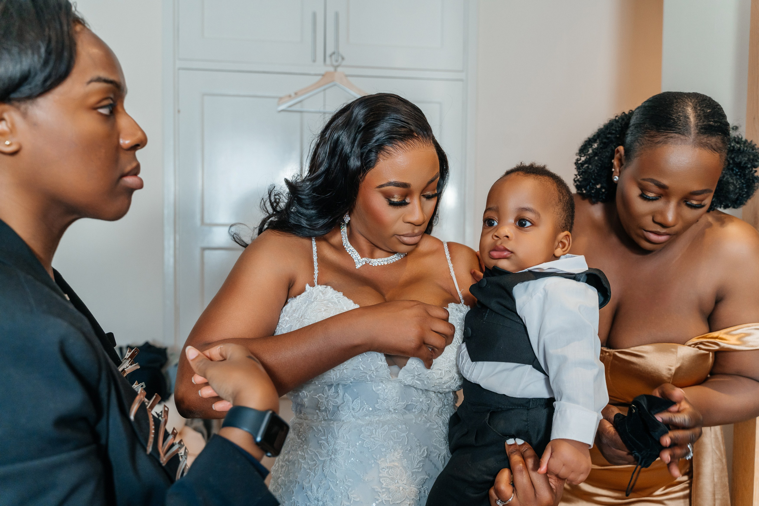 wedding photographer in Canterbury, Wellington House wedding photography, Wellington House wedding ceremony, Wellington House civil marriage, Wellington House inside, Wellington House wedding, Wellington House civil marriage, Wellington House civil marriage ceremony, свабедная церемония в Wellington House, свадебный фотограф в Canterbury