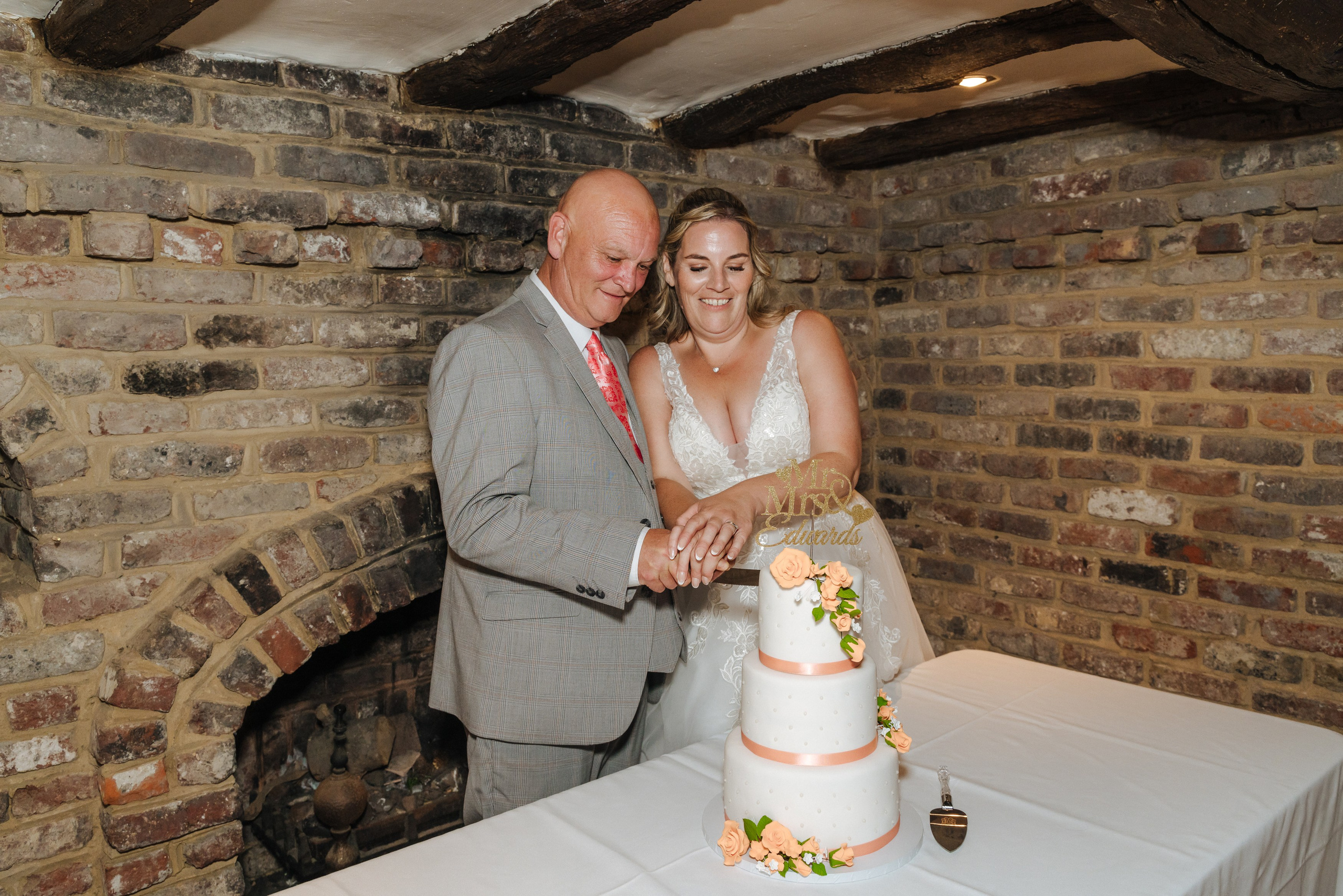 Wedding at Bird Hills Golf Centre. Photographer in England Ekaterina Romanova