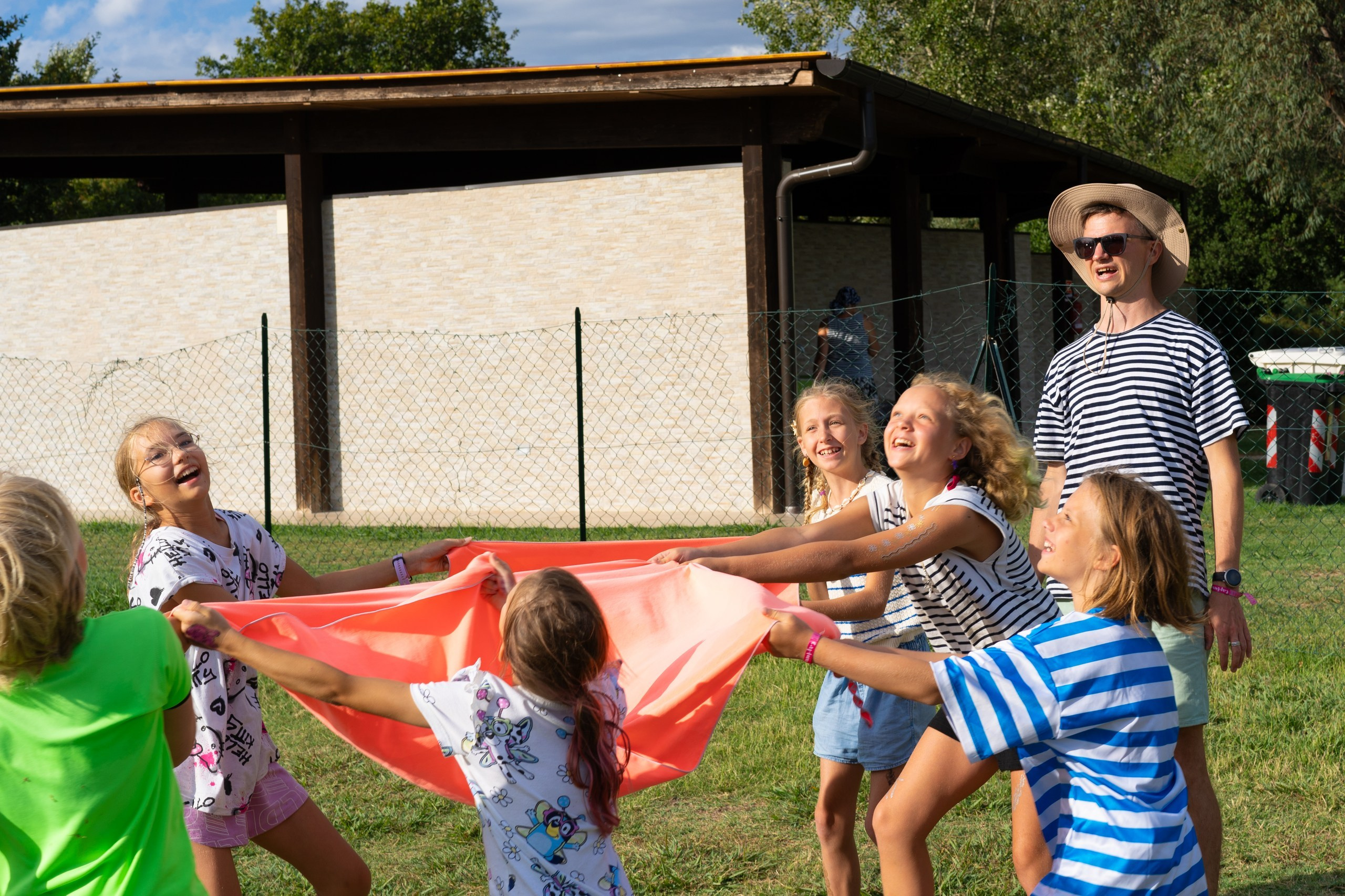 Семейный лагерь в Италии — отдых и творчество для всей семьи. Семейные лагеря в Европе с Ниной Янечковой и Ириной Зиновьевой