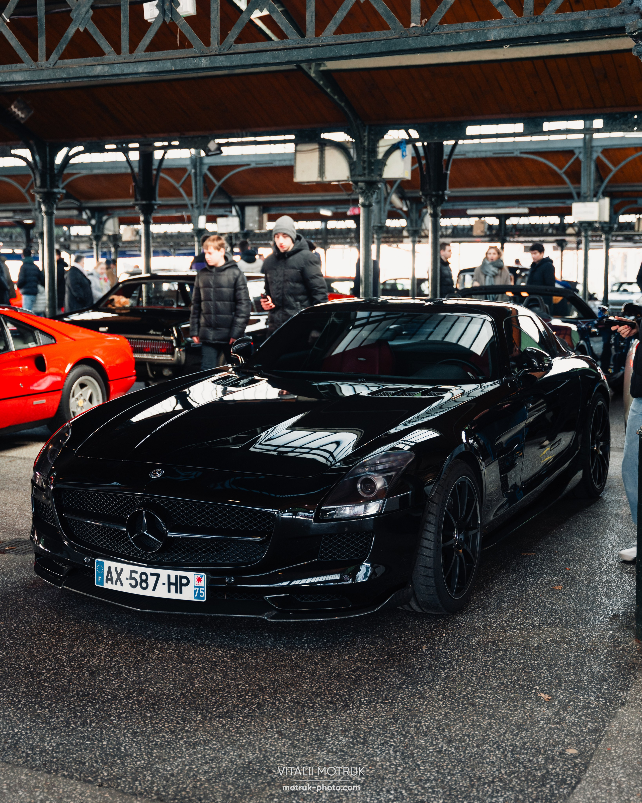 Rassemblement Colombes 16 fevrier 2025. Photographe de voitures à Paris — Vitalii Motruk