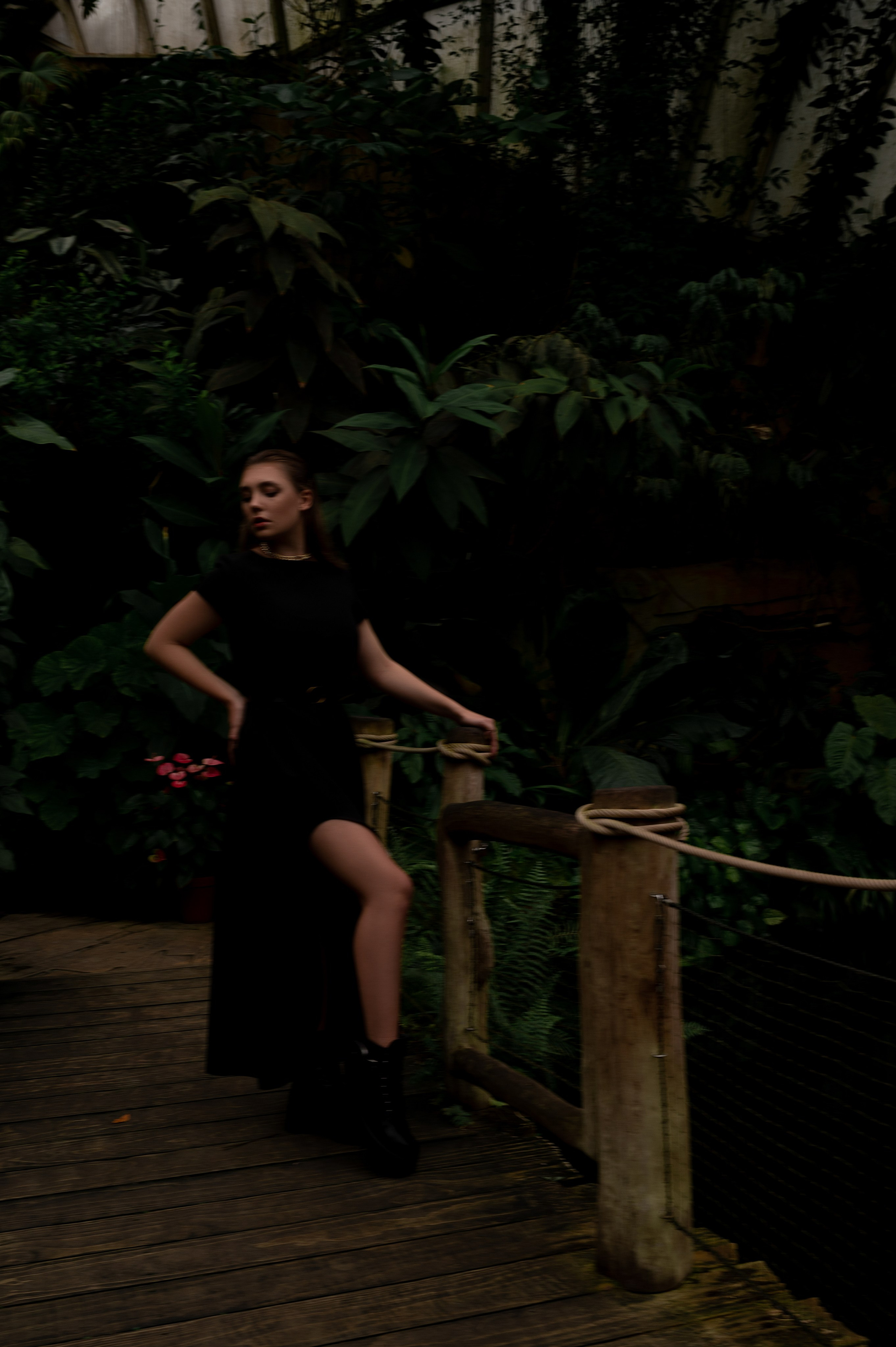 CannaXlife CBD products. ANNA-MARIA PHOTO CONTENT CREATOR — фотограф, естет, художник і візуальний експерт Instagram у Празі