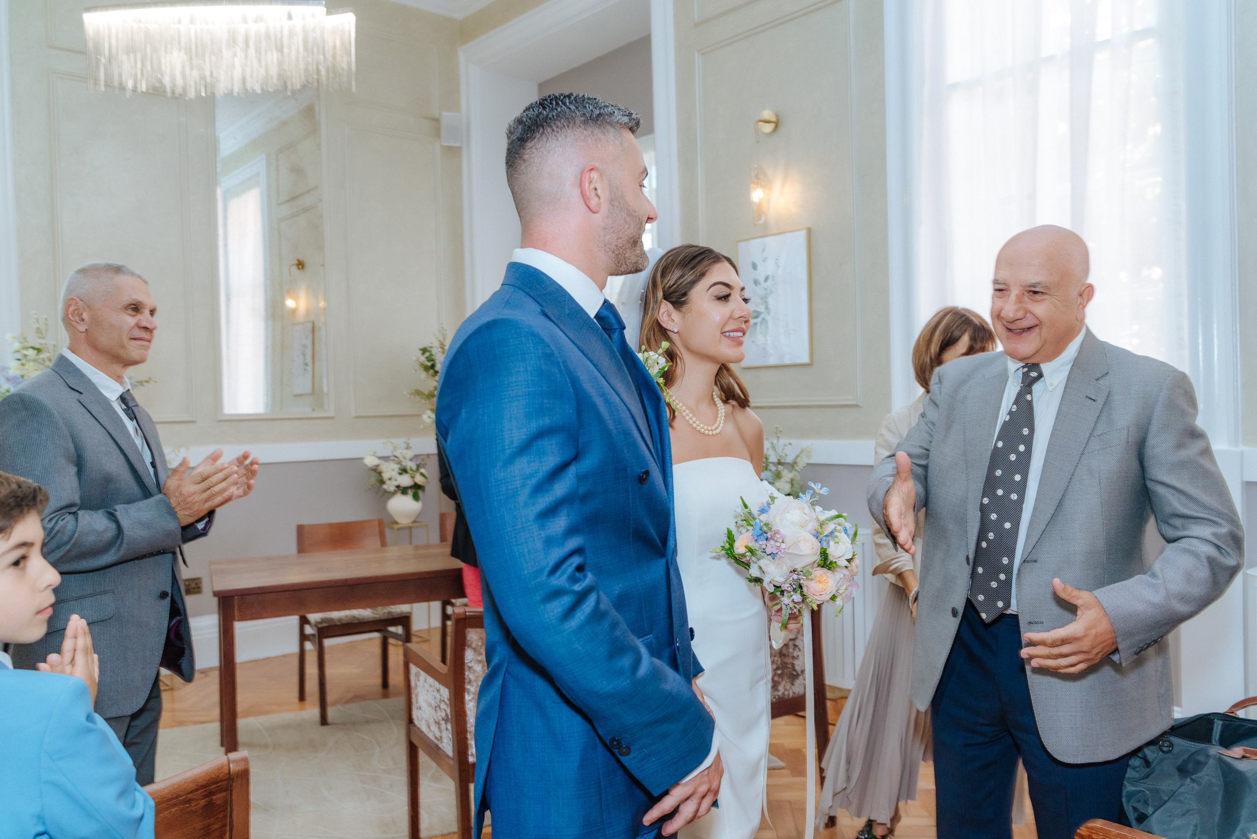 Civil ceremony at Chelsea Old Town Hall,  Wedding in Chelsea, Wedding in London,  wedding photographer in Chelsea, wedding photographer in London