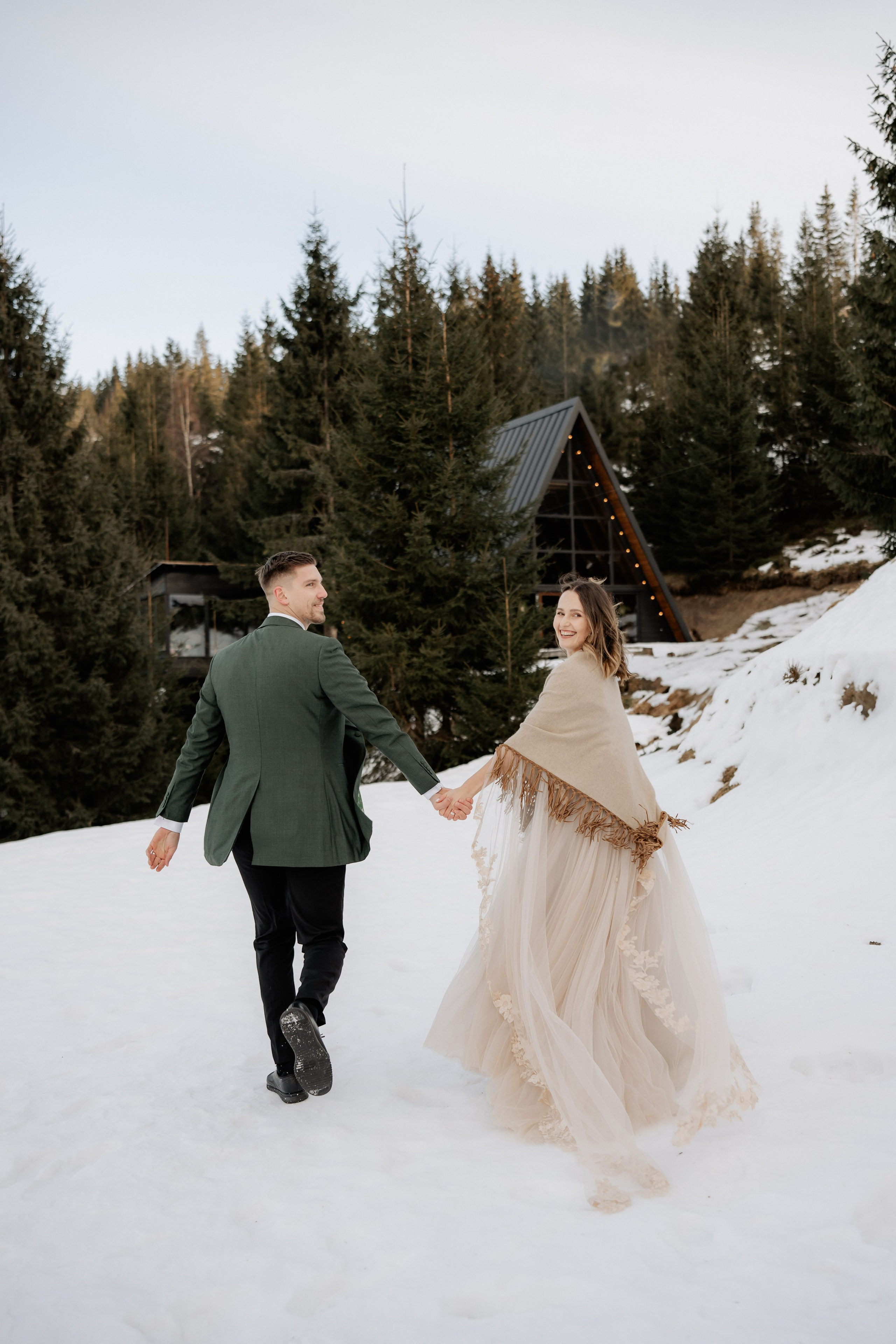 Stefania + Alex | Mountain Elopement Wedding. Proud Vision Weddings | Wedding Photography & Film — Servicii profesionale Foto Video Nunta Iasi