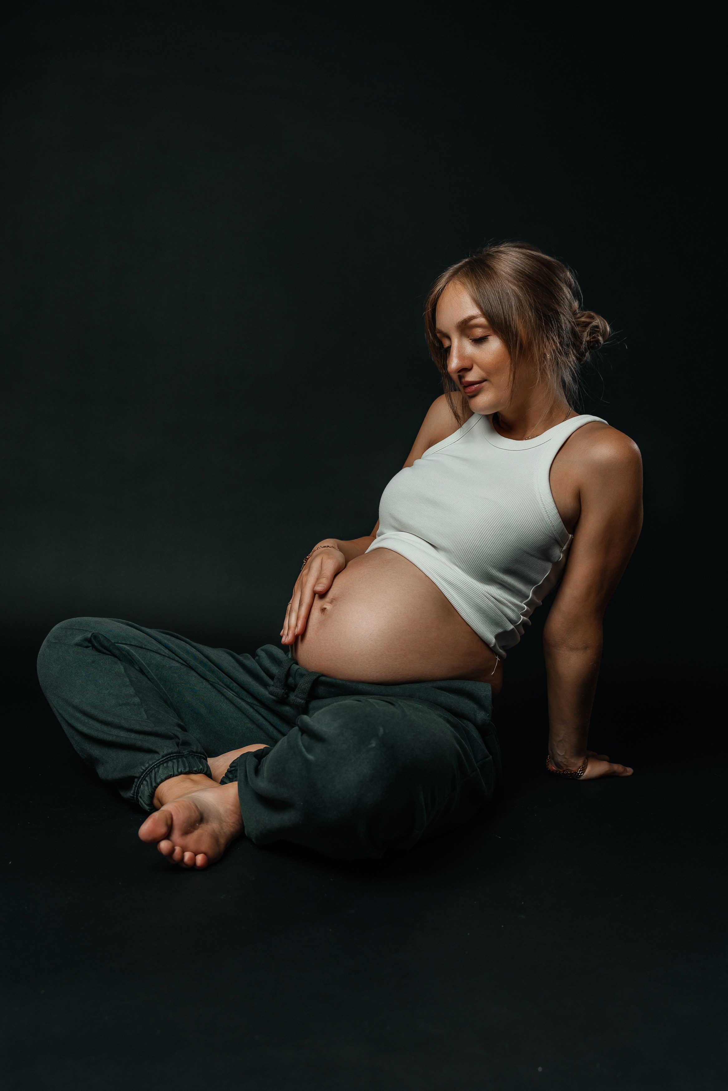 maternity photo shoot in London, stylish maternity photo shoot, стильная фотосессия для беременной, фотосессия беременности в Лондоне, беременная фотосессия в Лондоне 