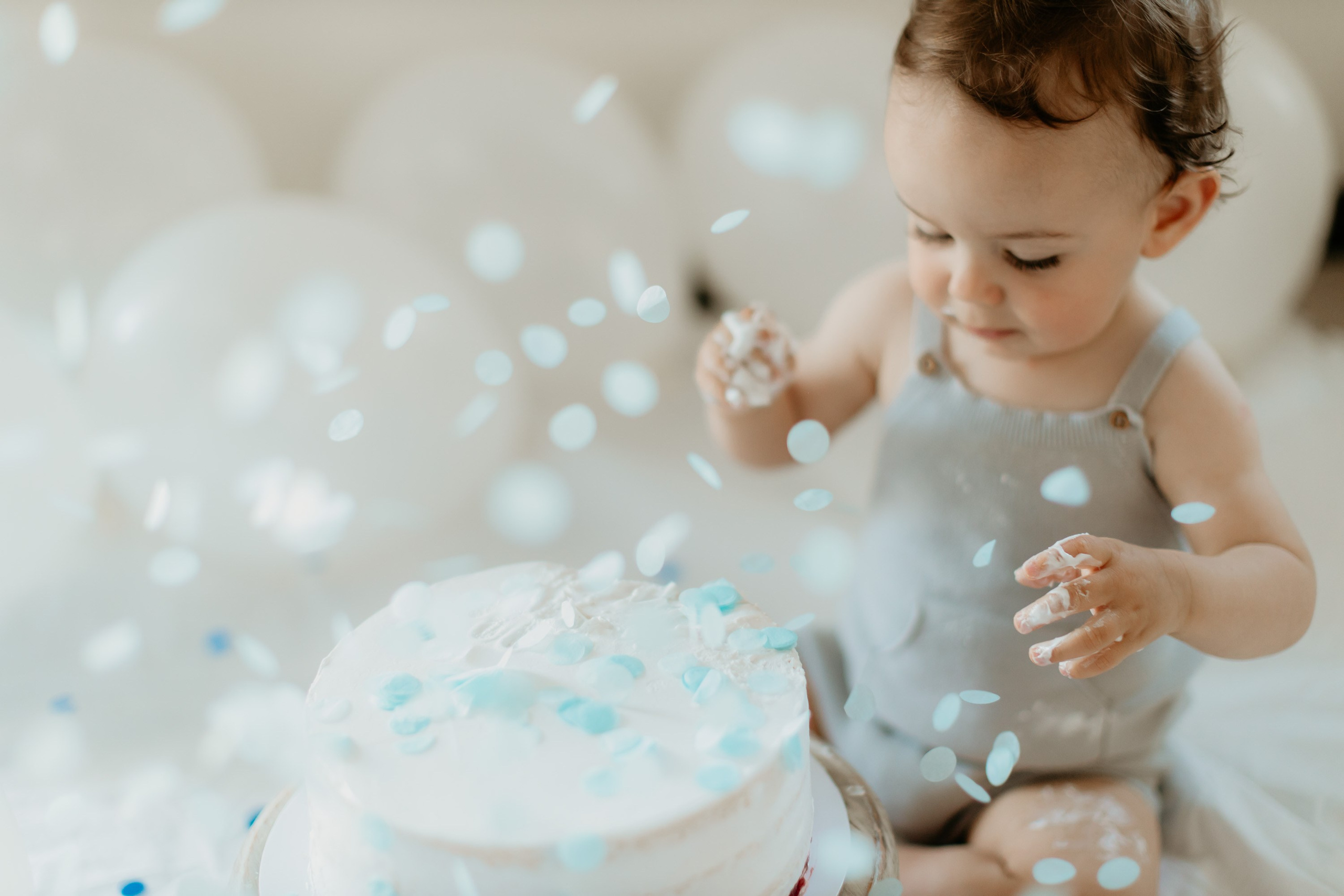 Cake Smash Session. Family and children photographer in Belgrade Milja Ciric