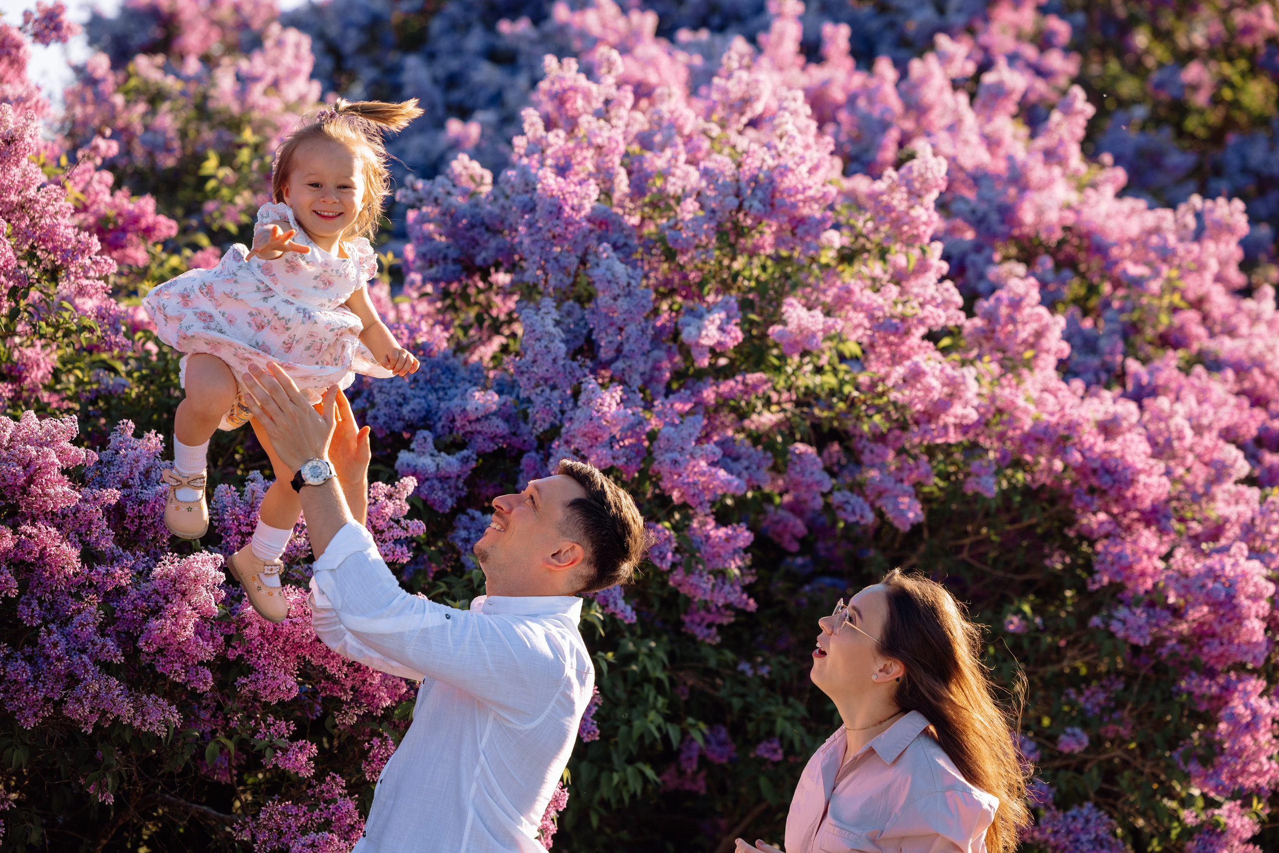 Schloss Nymphenburg: Mama, Papa und ein süßes Mädchen. Hochzeitsfotograf München Taufe Familienfotograf Tanja Mauke