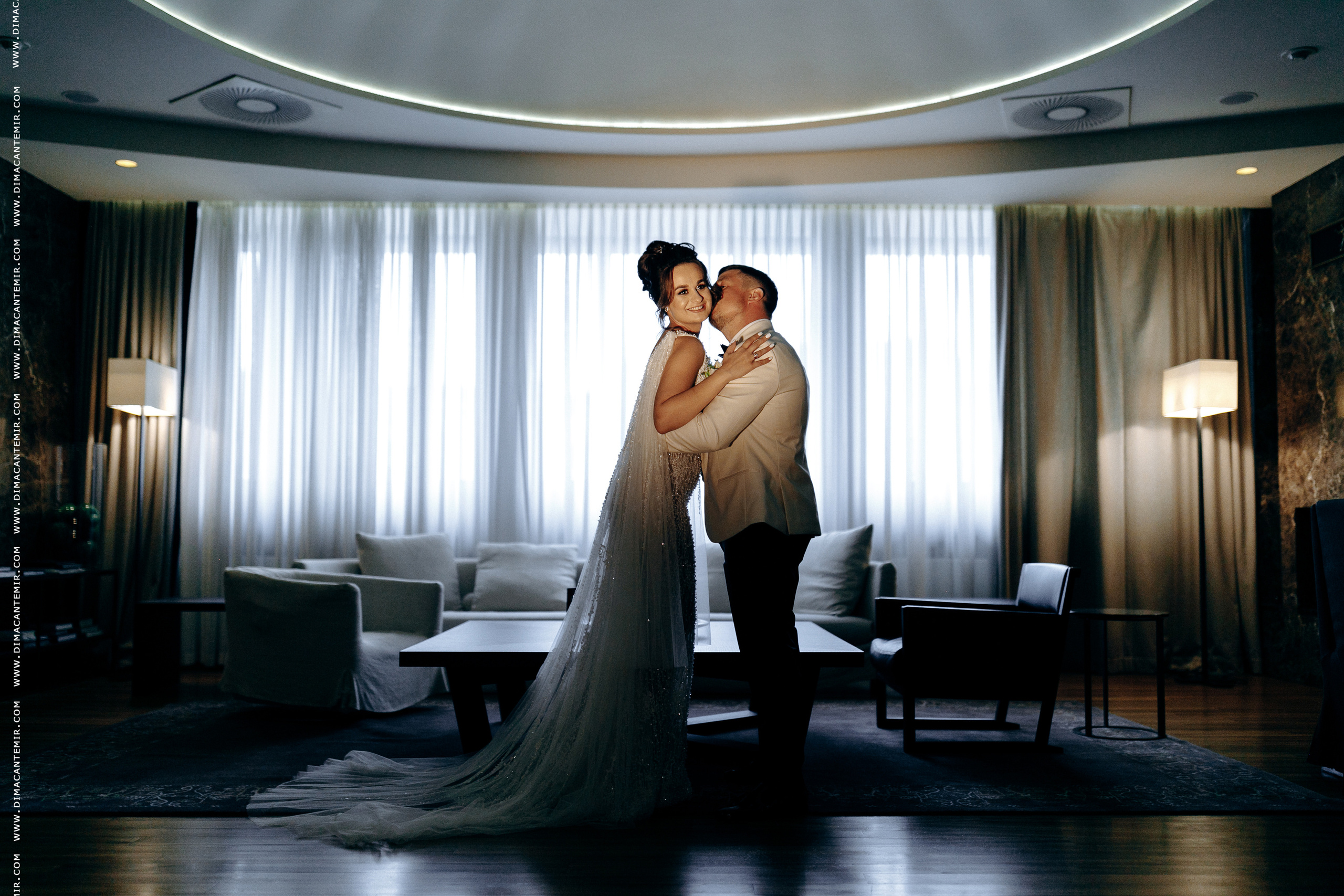 VICTOR + OLGA | Capitoles Park. Fotograf de nuntă în Chisinau, Moldova. Poze și Video Comerciale