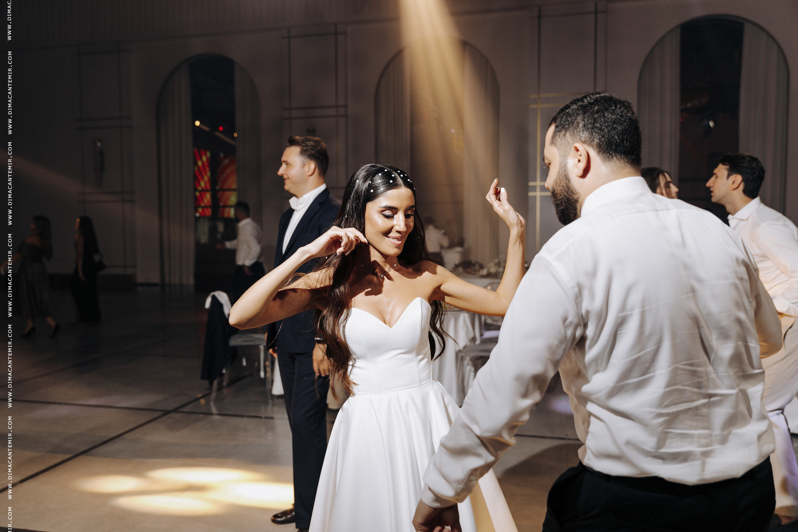 RADU + IRINA | MADISON. Fotograf de nuntă în Chisinau, Moldova. Poze și Video Comerciale