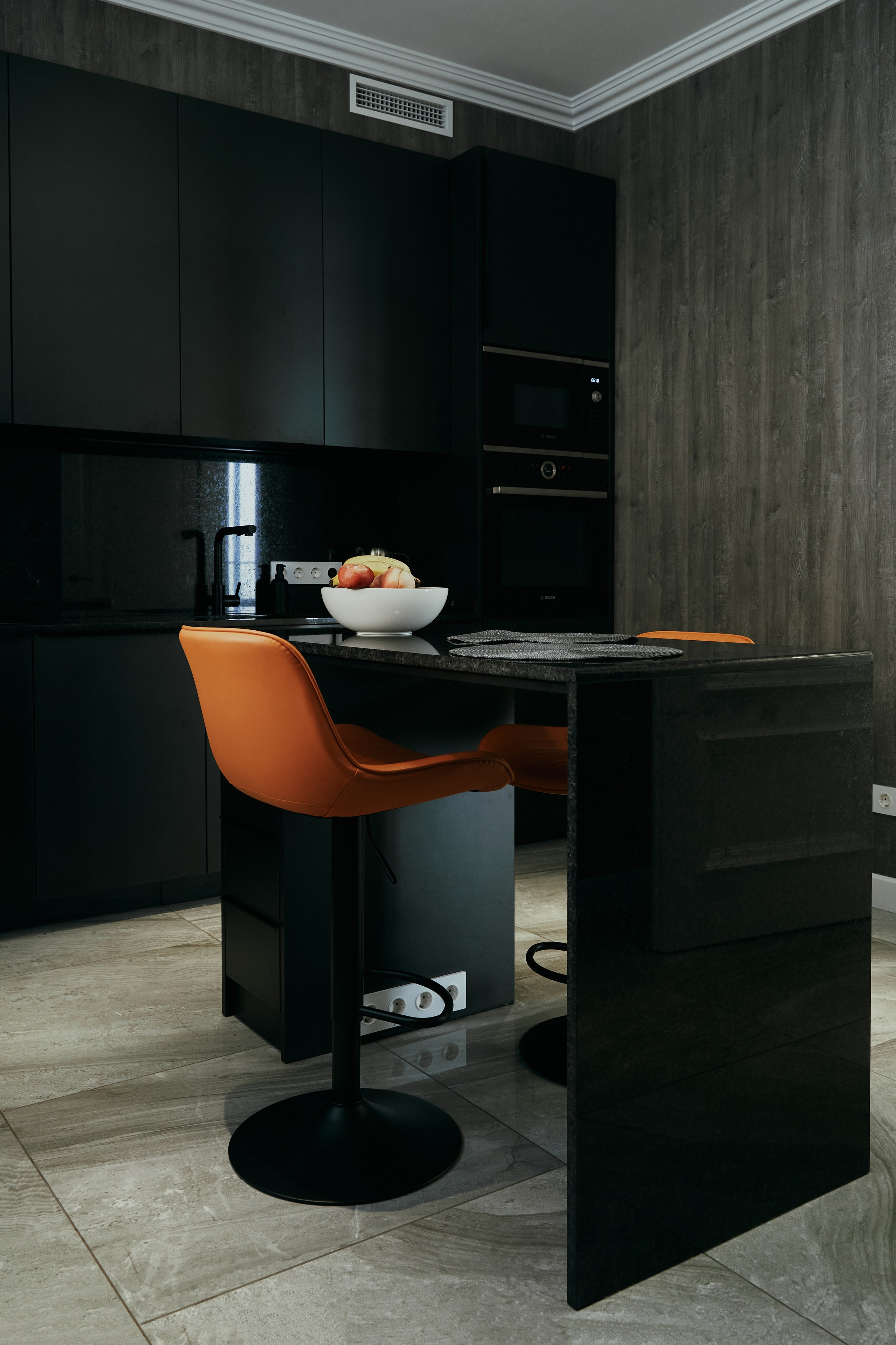 House 1. Фотограф в Барселоне Жанна Захарченко