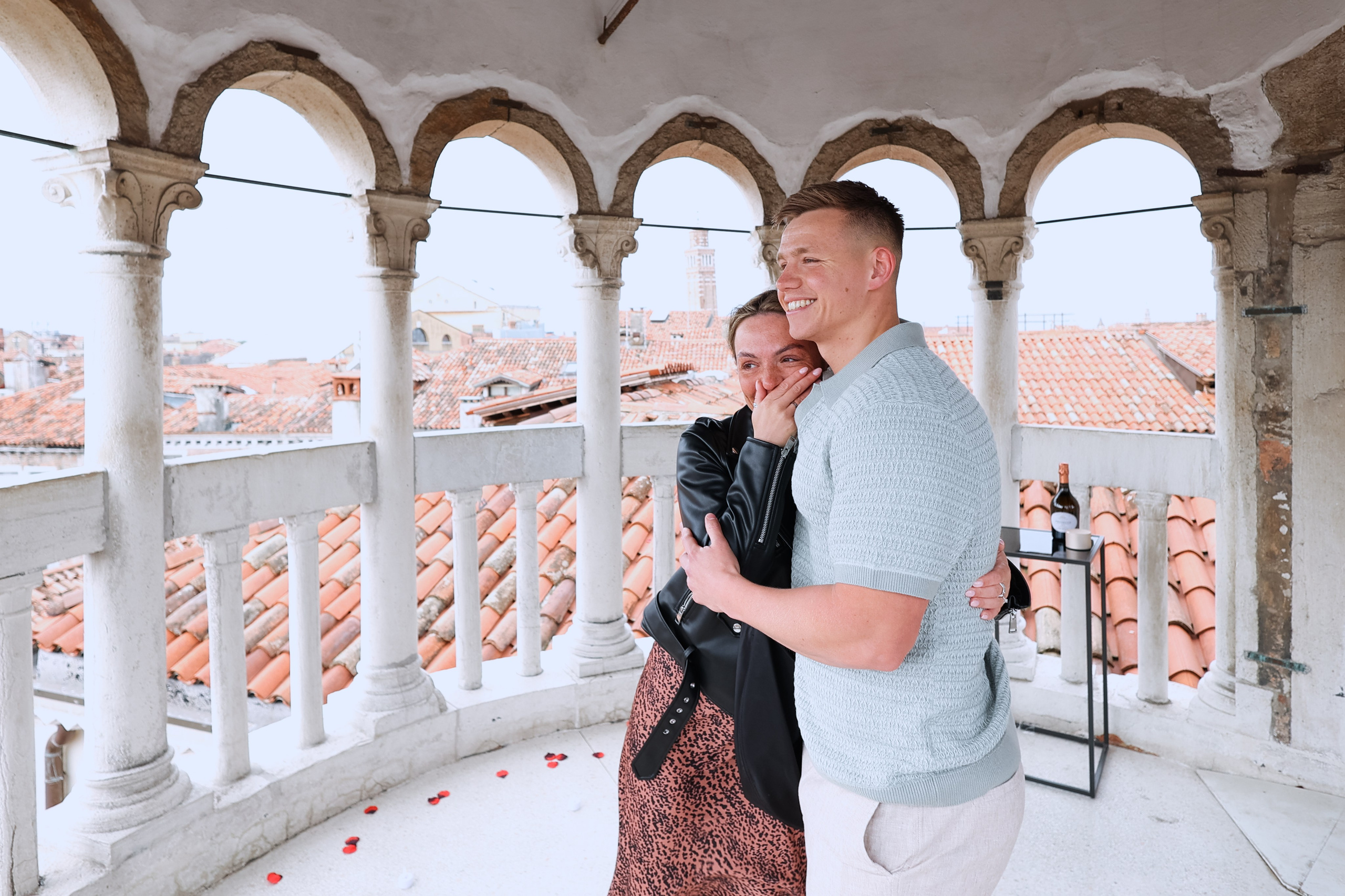 Surprise proposal photographer in Venice