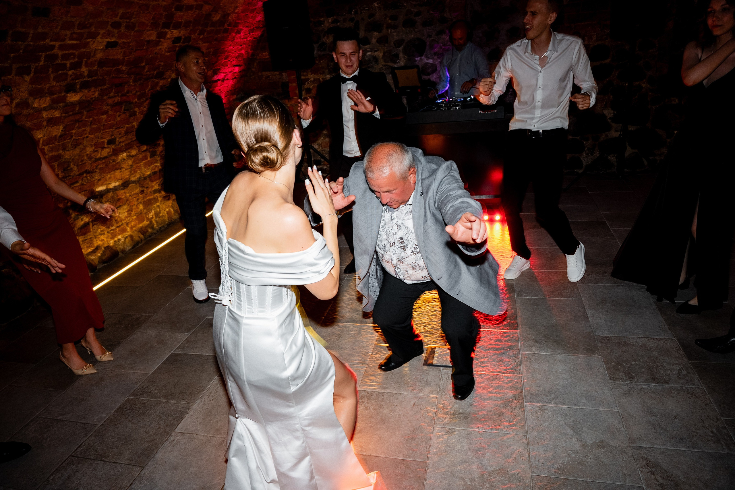 B&S. SL Wedding Photo: ponadczasowa 💍 fotografia ślubna | Wrocław & Europa