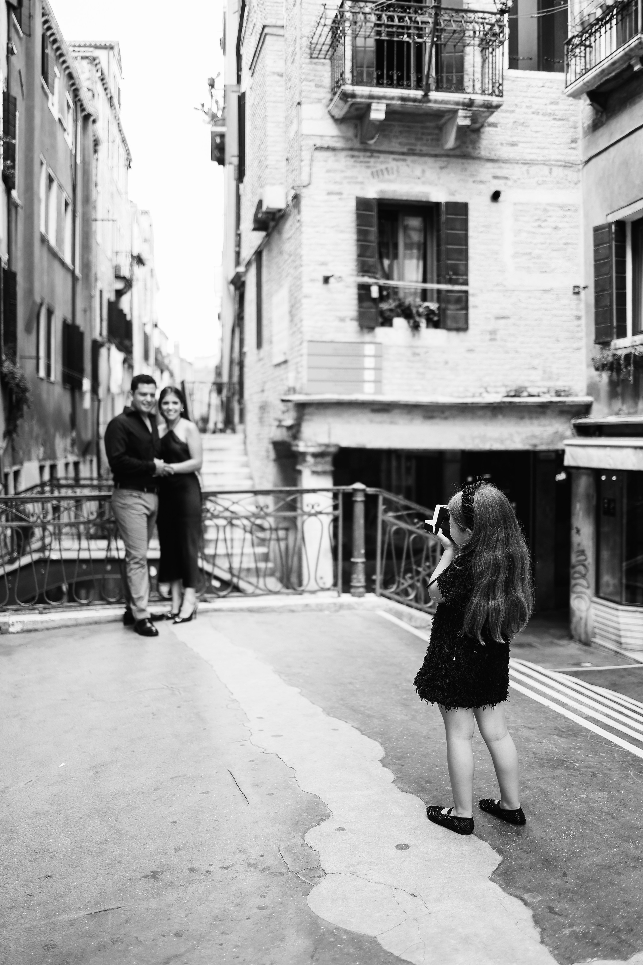 Family photo shoot in Venice. Photographer in Venice, Viktoria Antonova