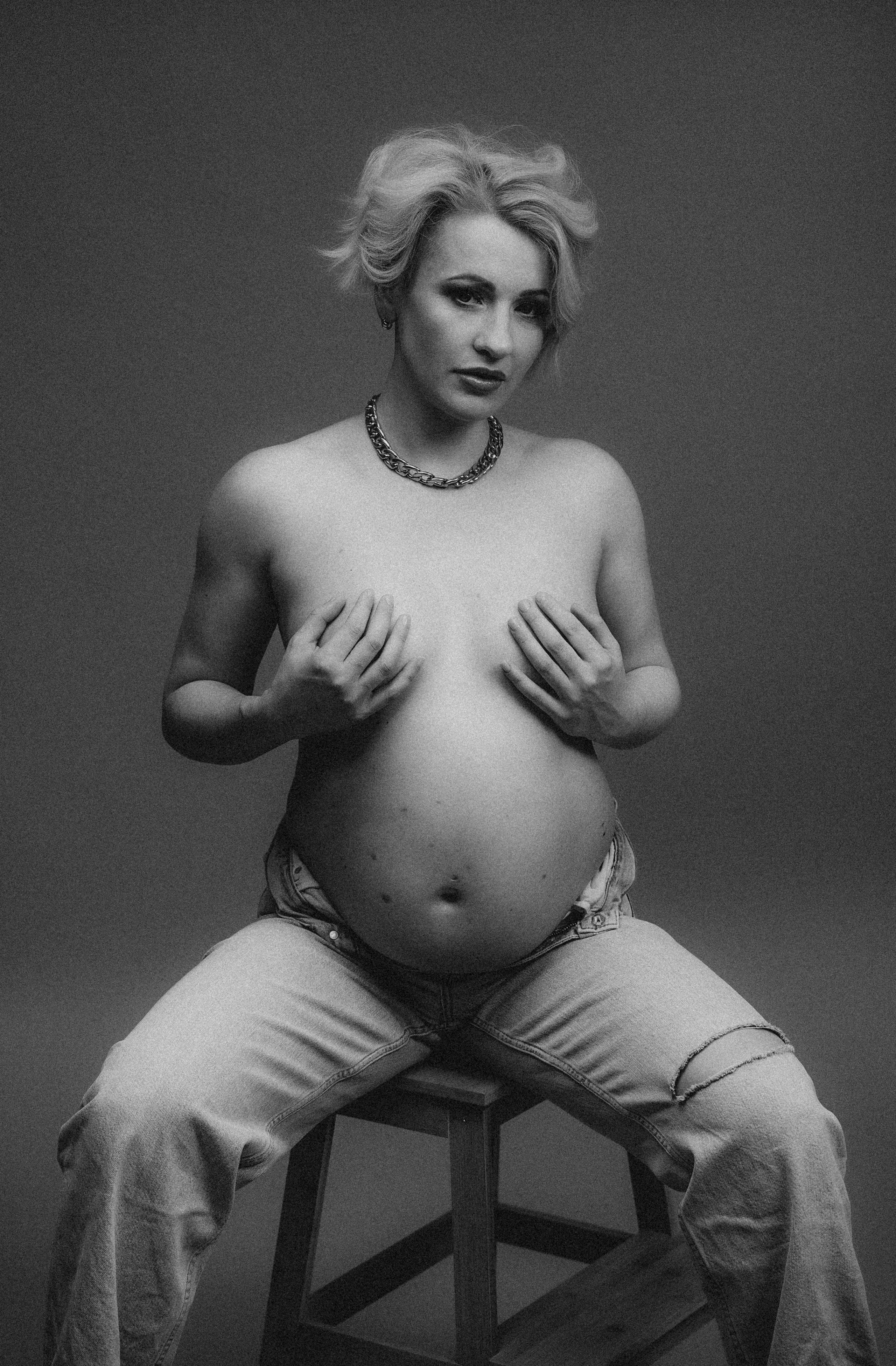 STUDIO: Daria. Maternity/Love story/Wedding photographer