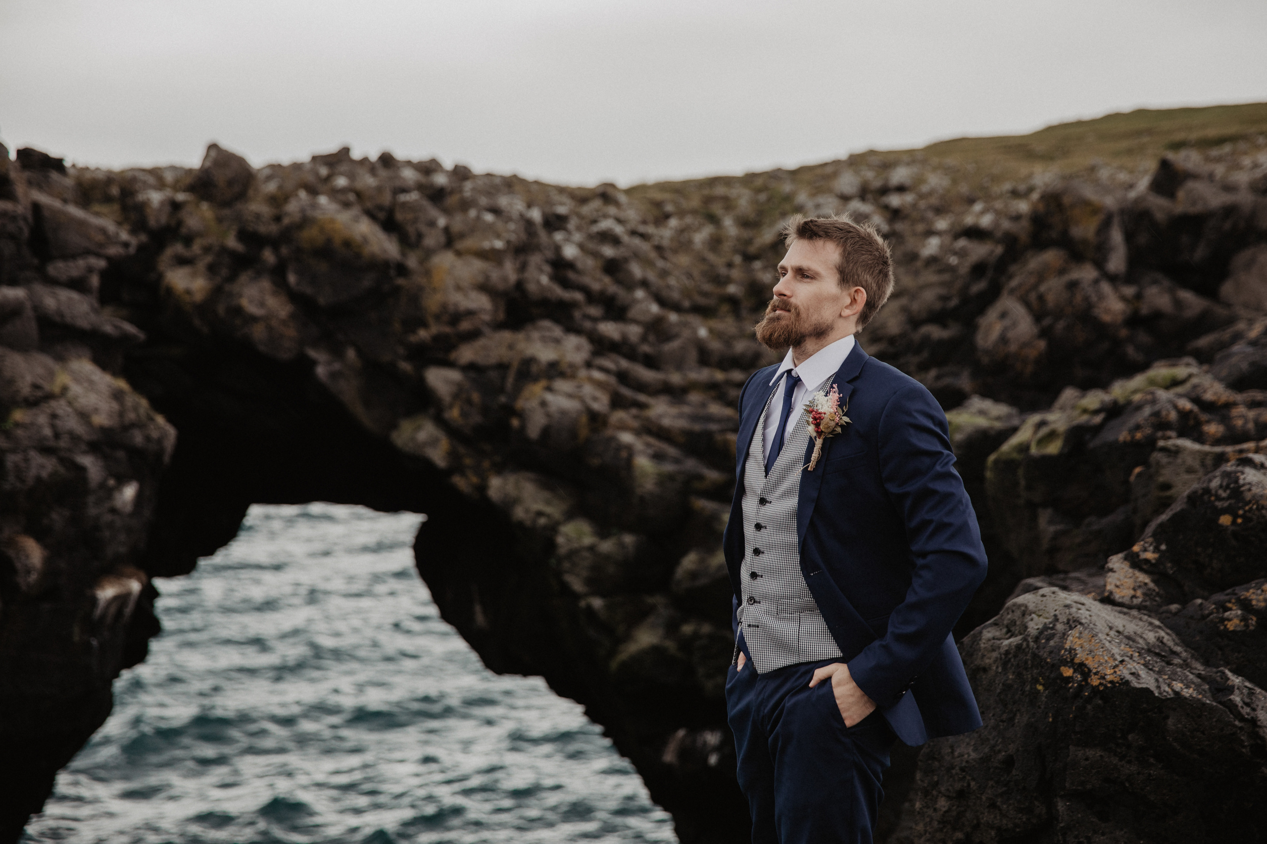 Elopement wedding photo session in Iceland | Quinn & Nick. Iceland elopement photographer & videographer