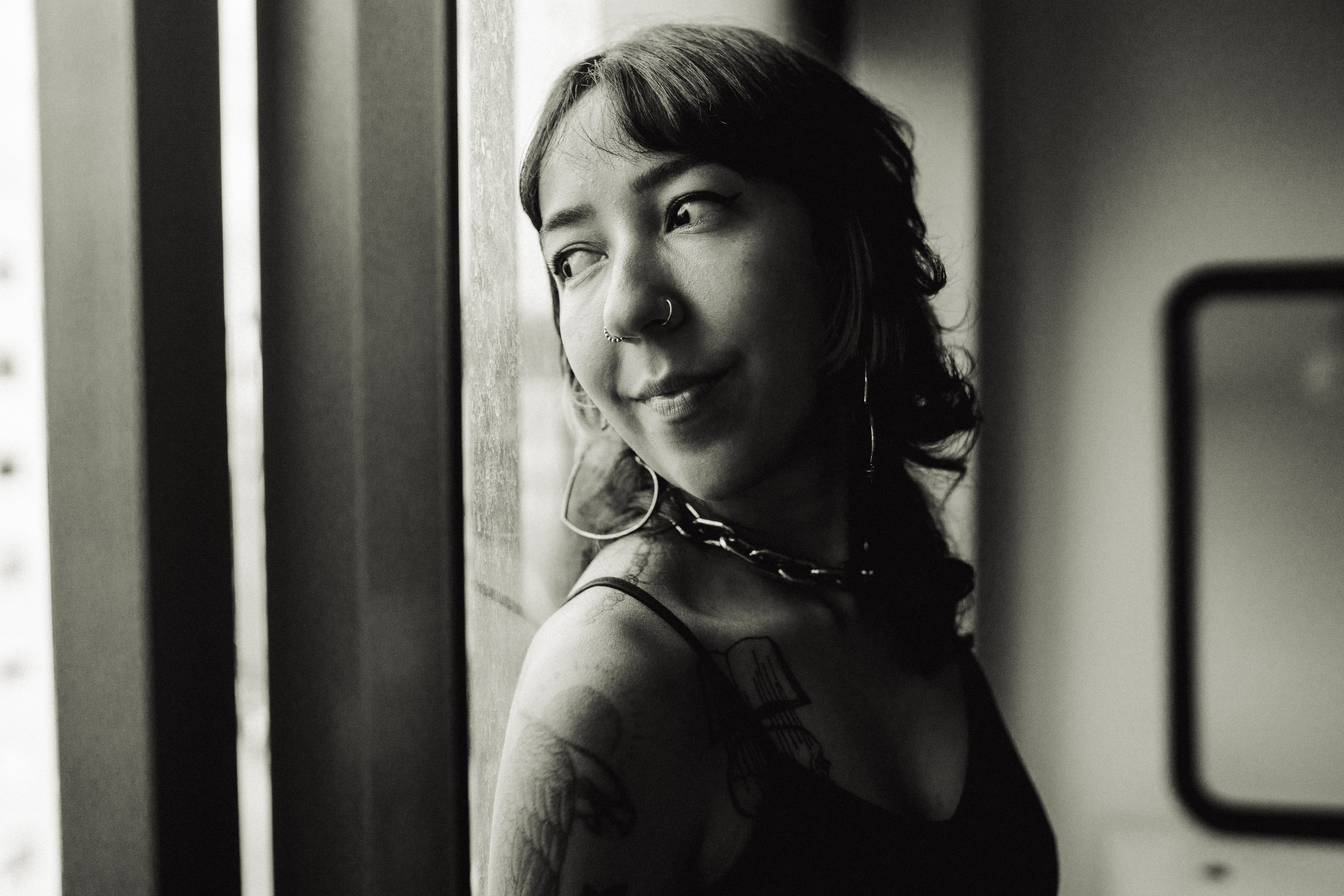 Dani & Rui at their apartment. Мария Шер. Профессиональный фотограф в городе Порту, Португалия