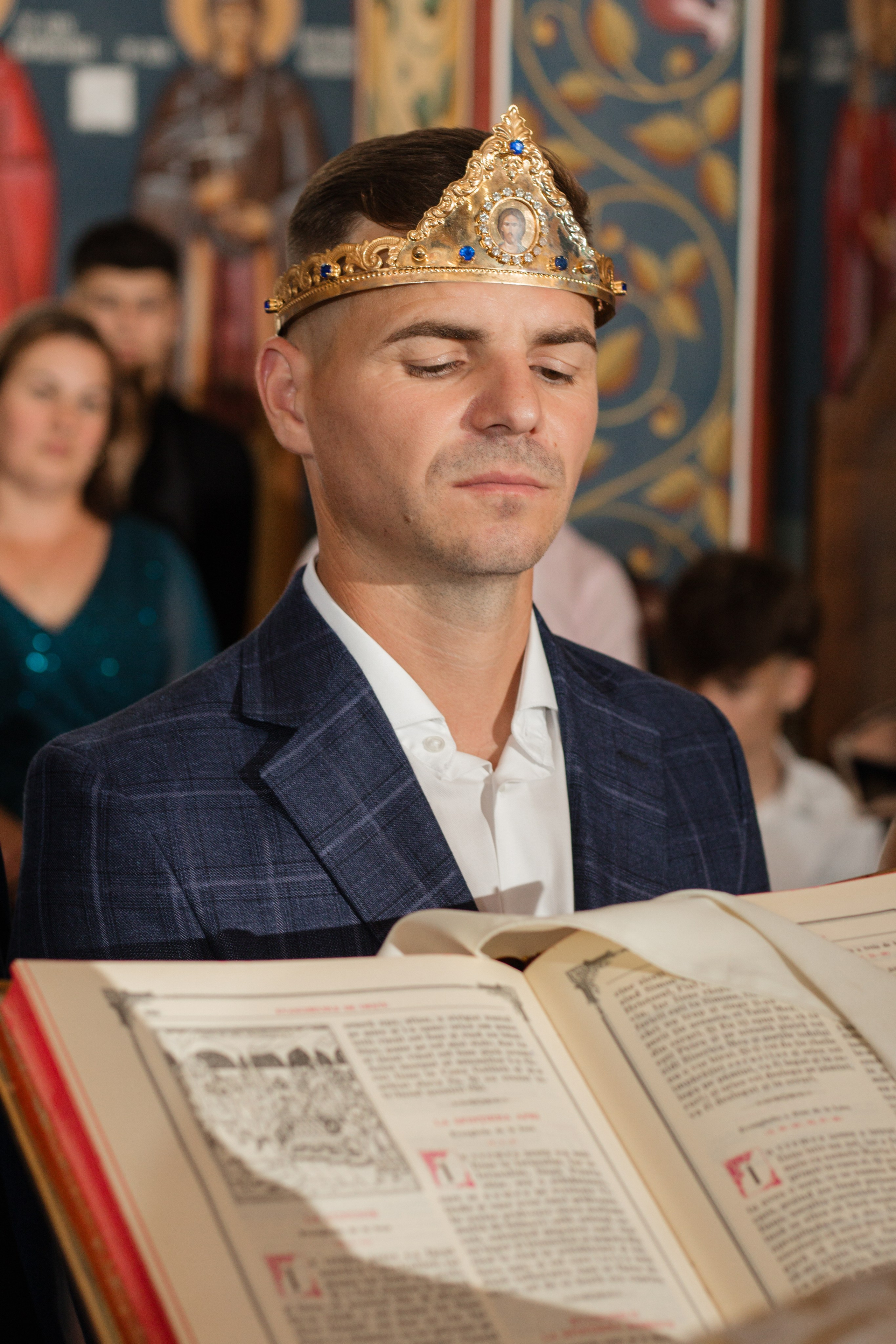 Oana & Vasile. Fotograf si videograf — evenimente si studio