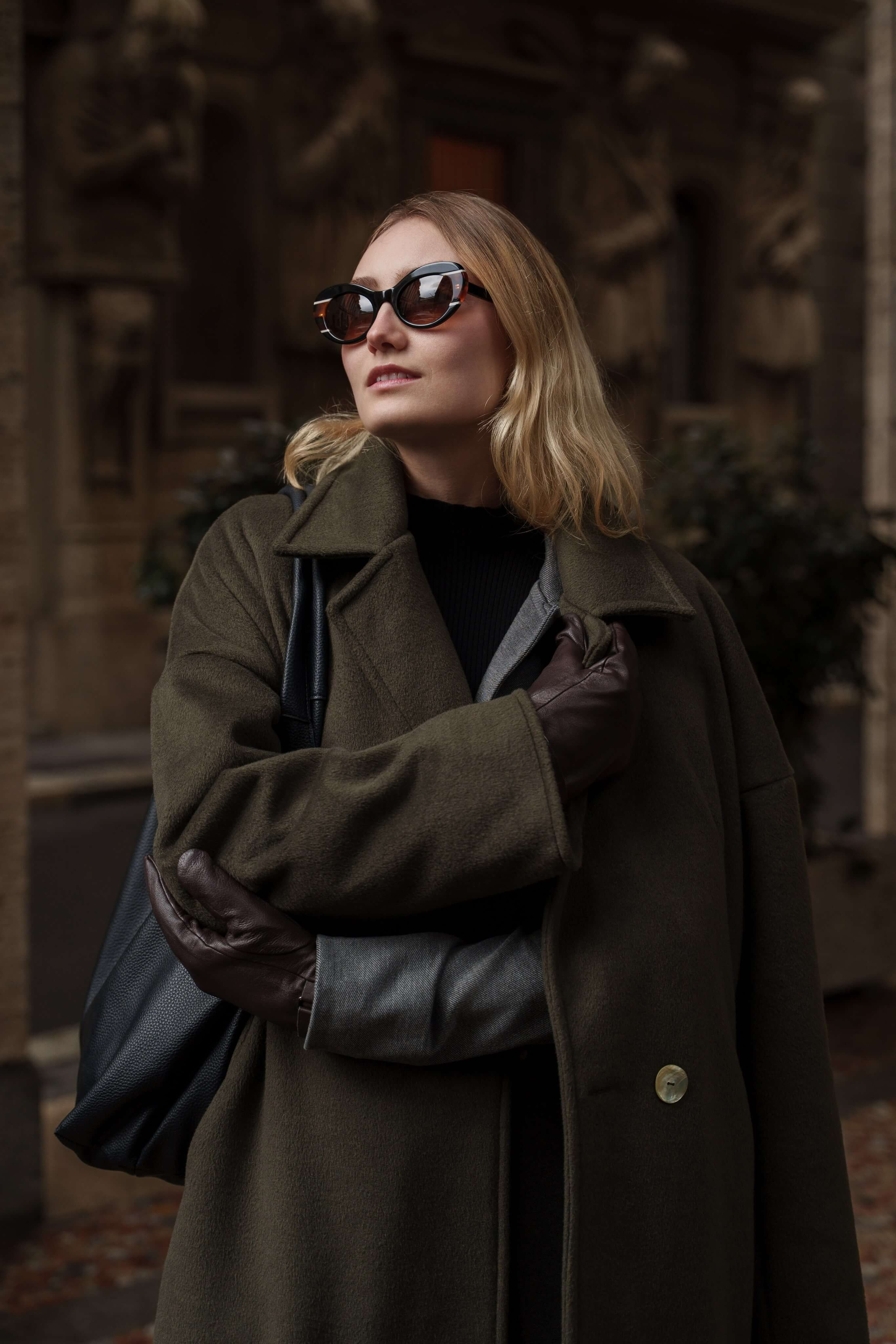 Stylish portrait of woman in brown sunglasses and gloves – fashion photographer Milan