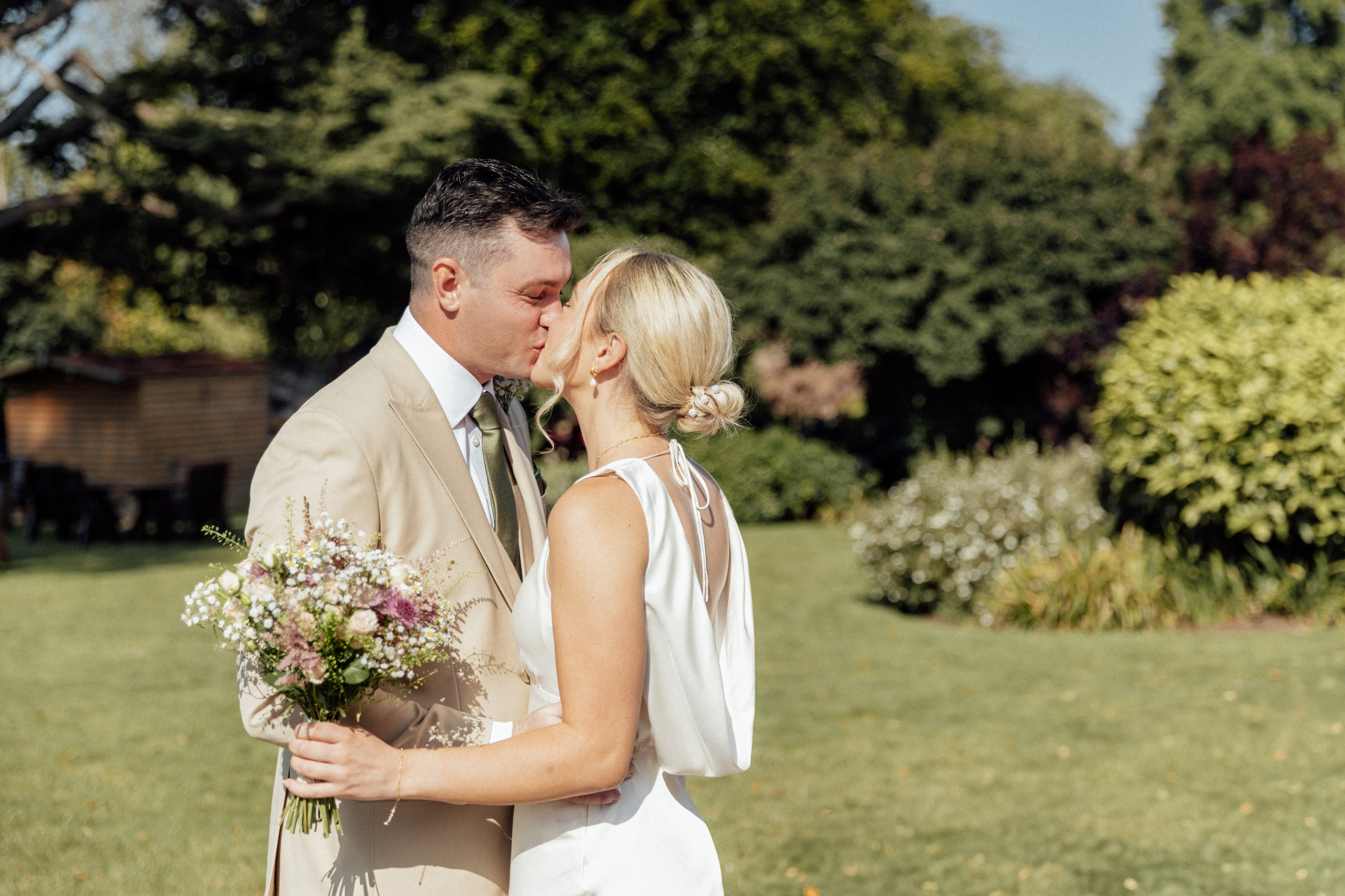 Elegant Wedding Photo Gallery in Hertfordshire. Timeless Wedding & Event Photography — based London, working across Europe