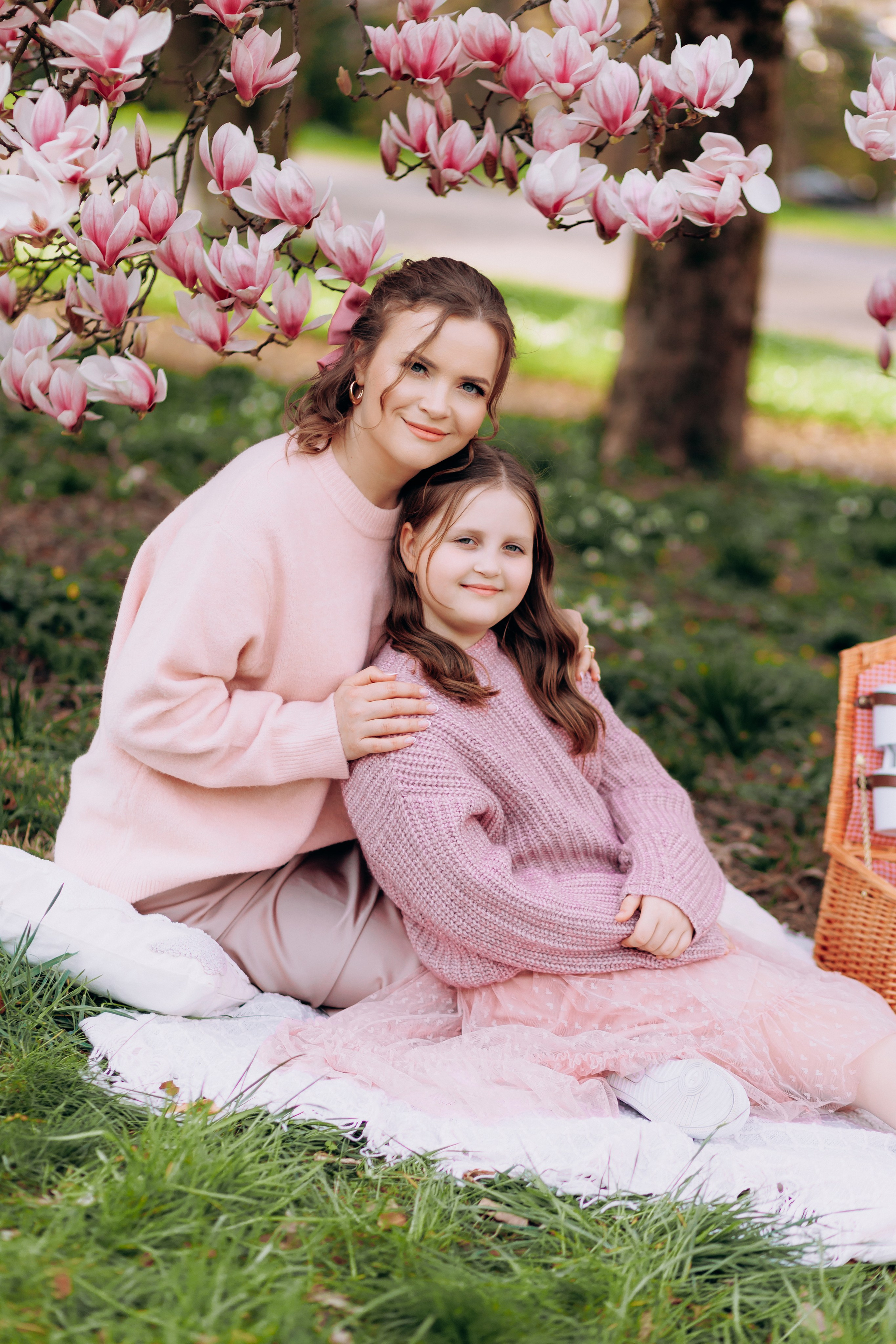 Tatiana, Alisa, Daria. Wedding and Family Photograph